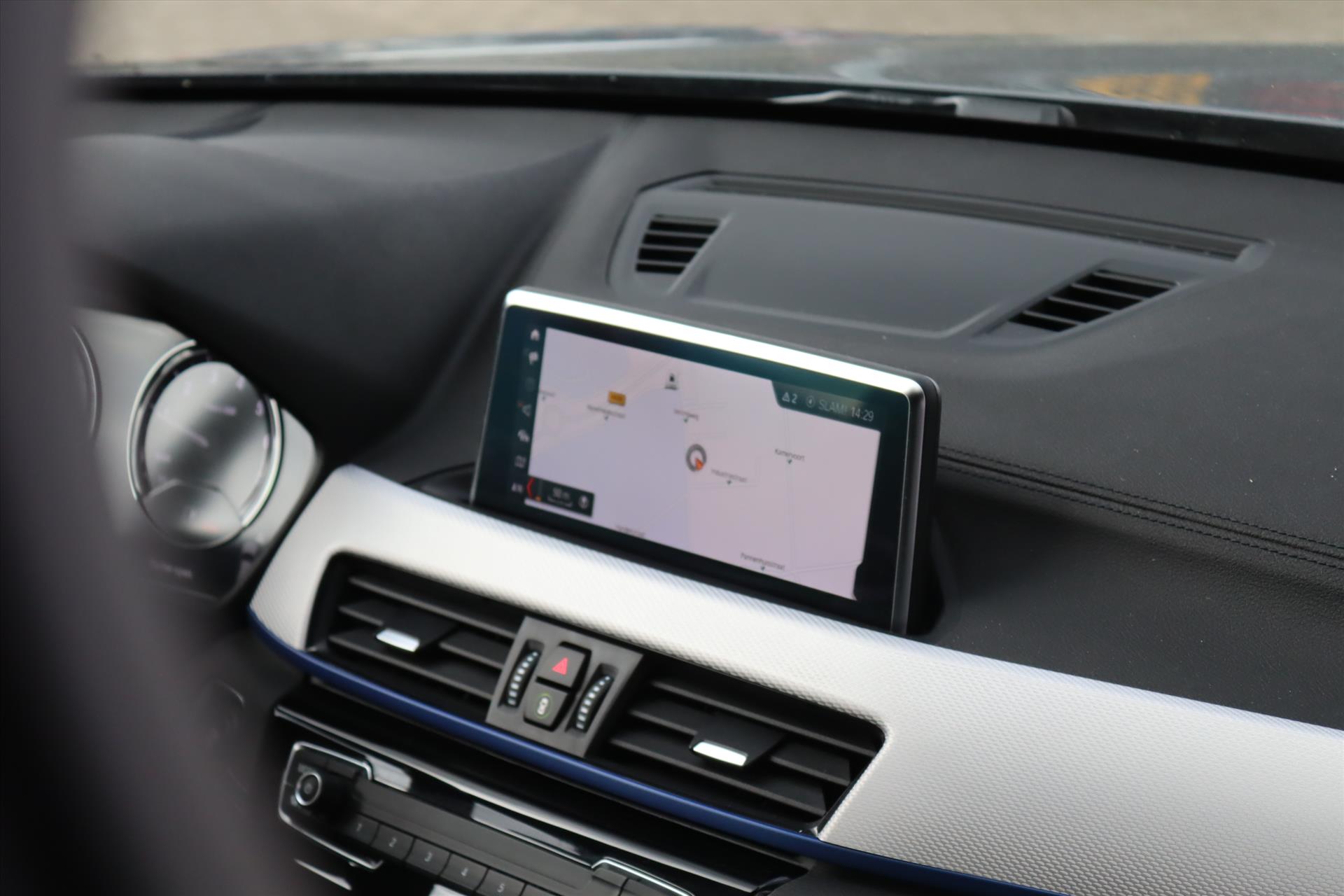 Foto van BMW X1 Xdrive25e