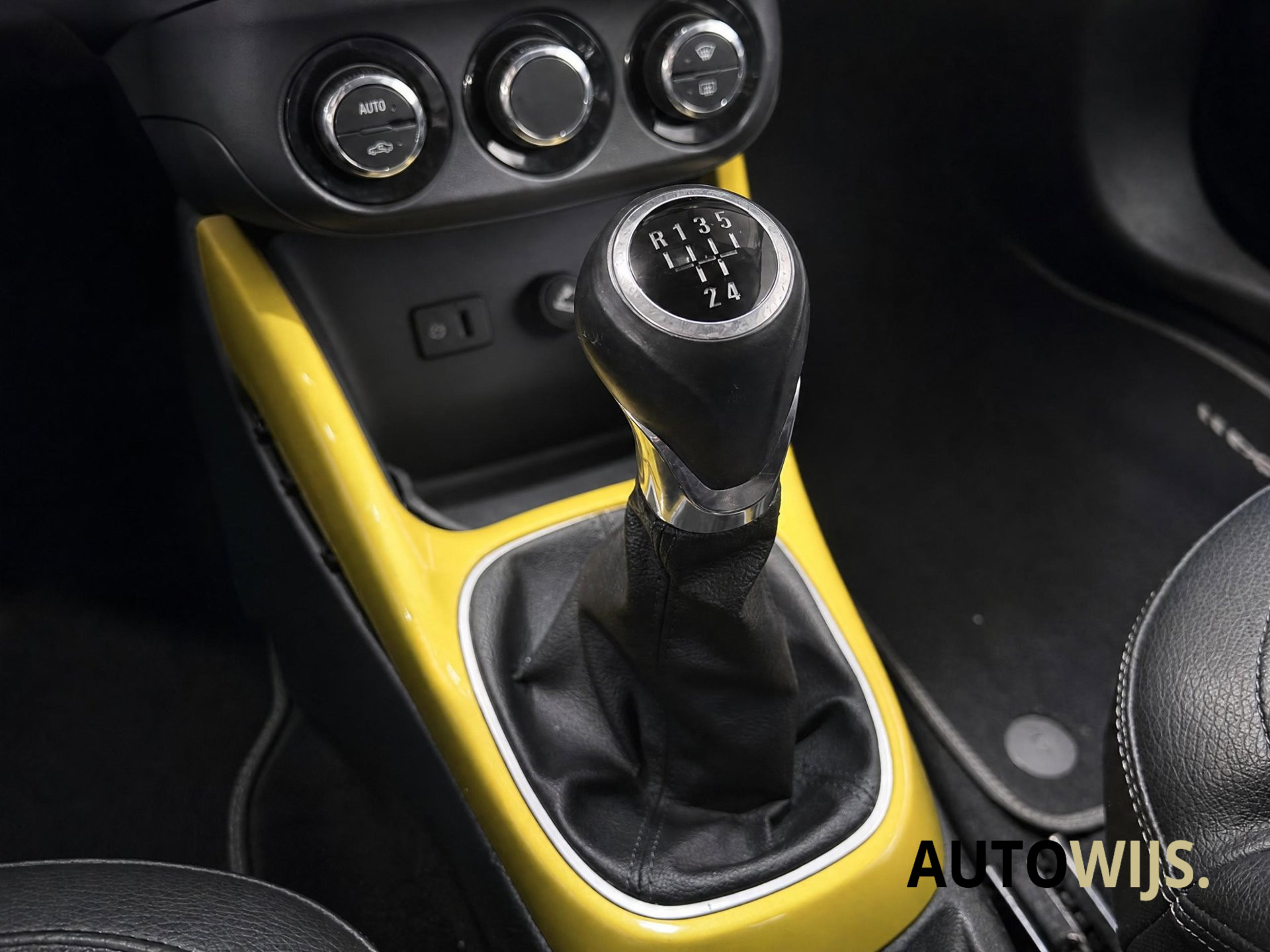 Foto van Opel Adam