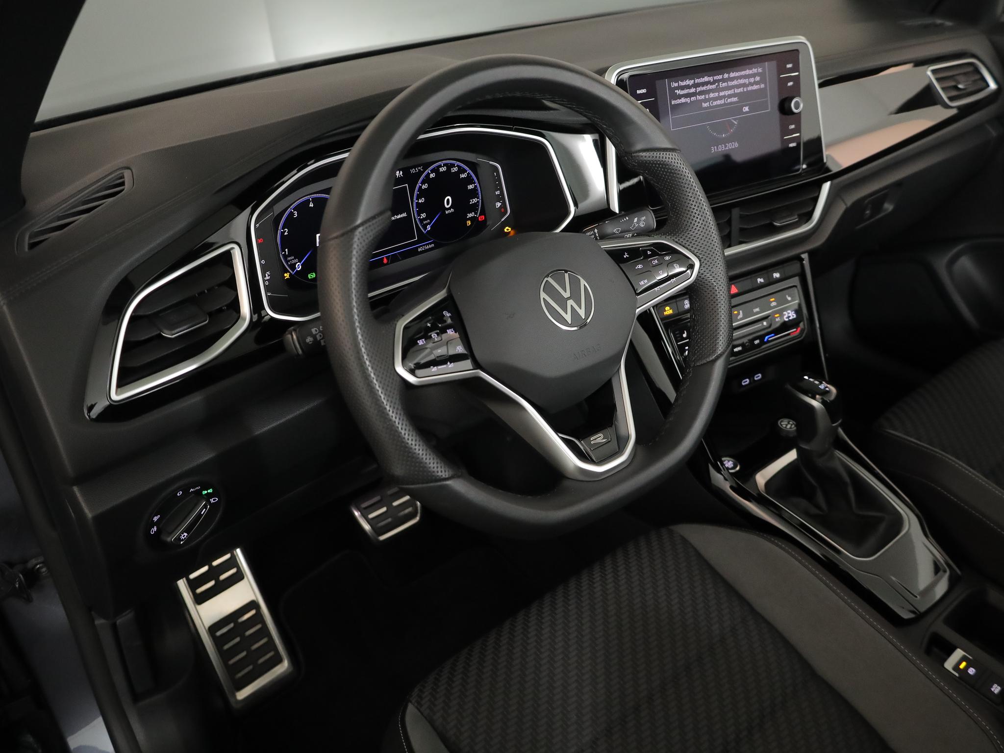 Foto van Volkswagen T-roc Cabrio