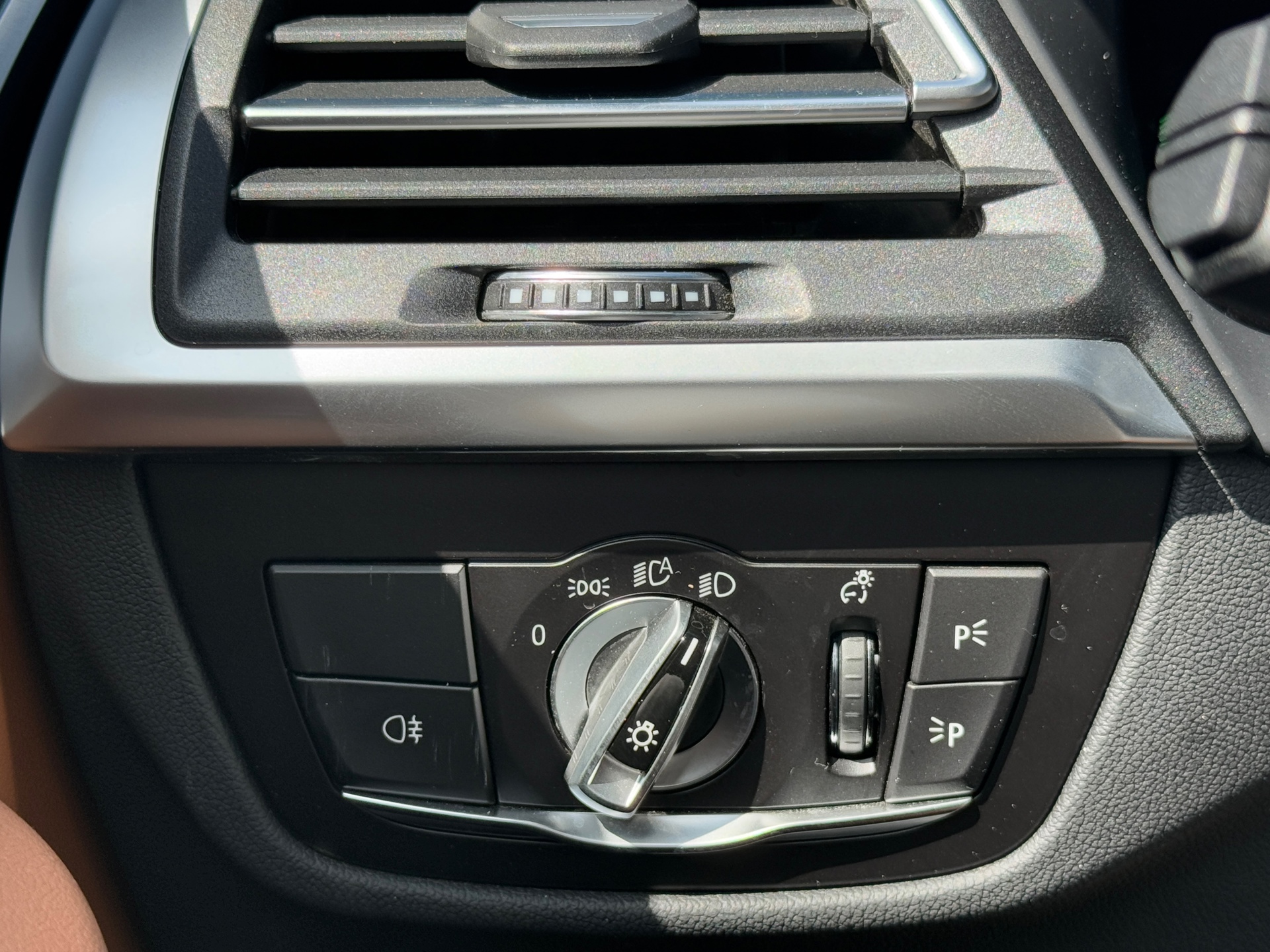 Foto van BMW Ix3