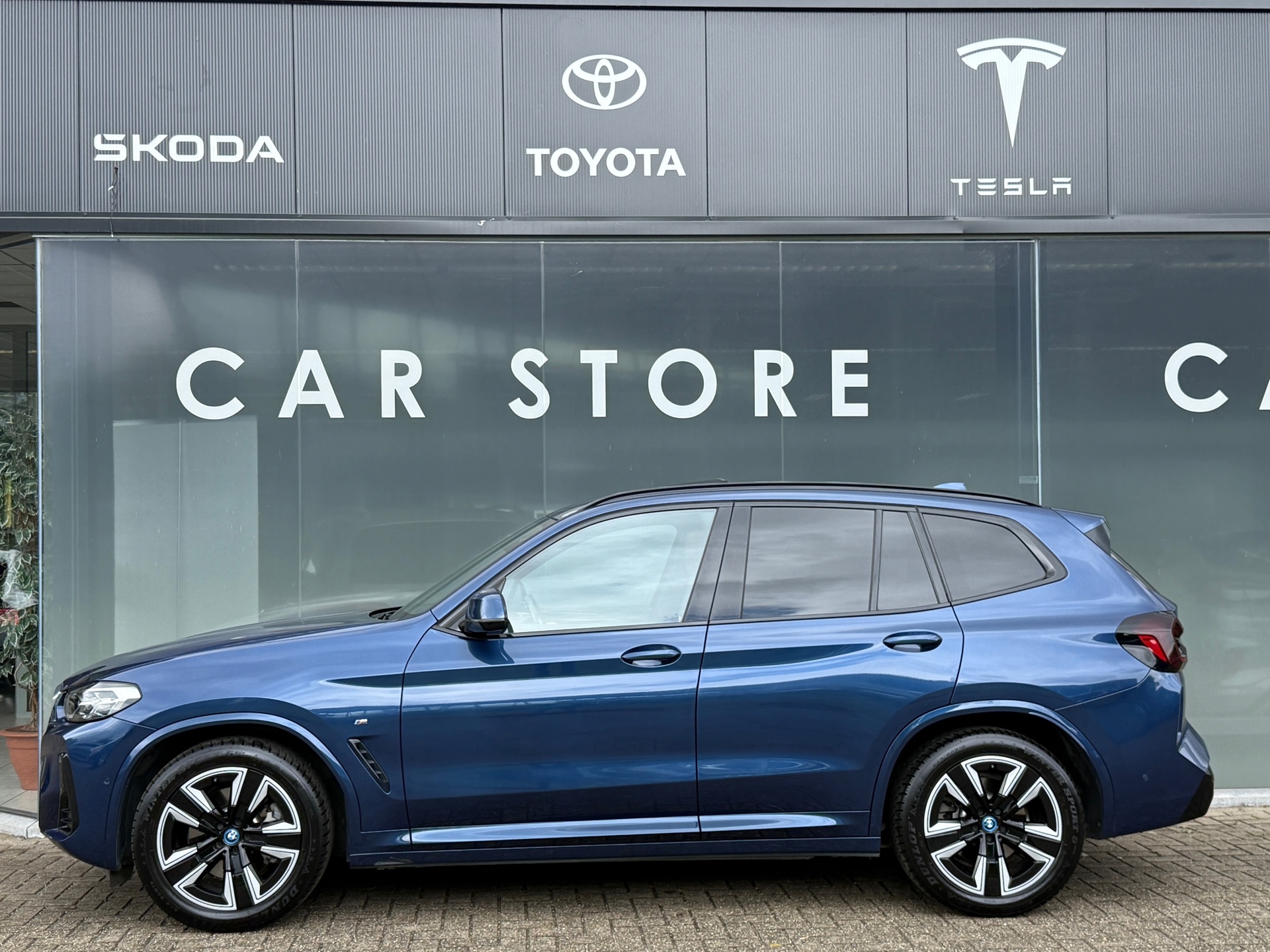 Foto van BMW Ix3
