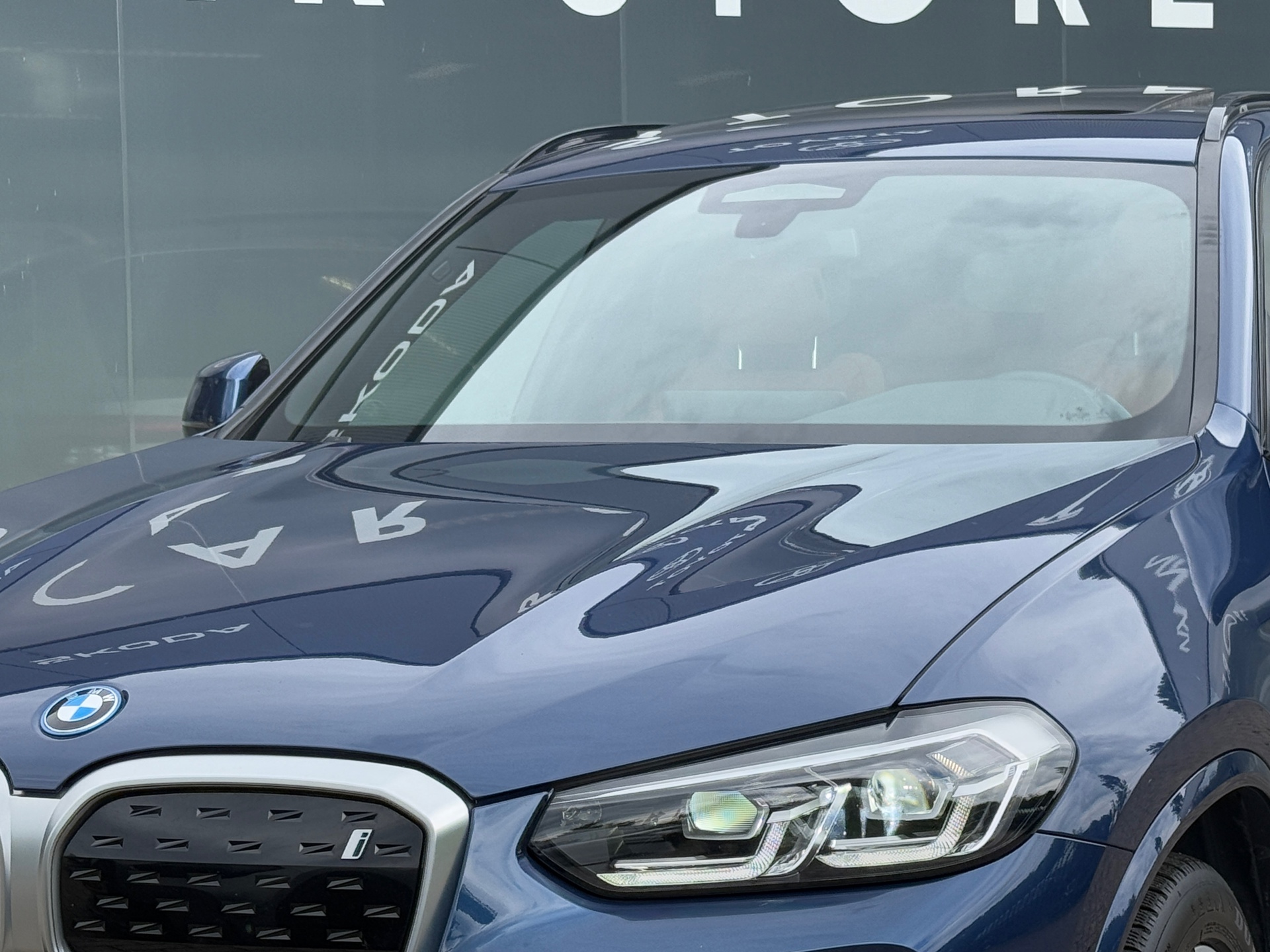 Foto van BMW Ix3