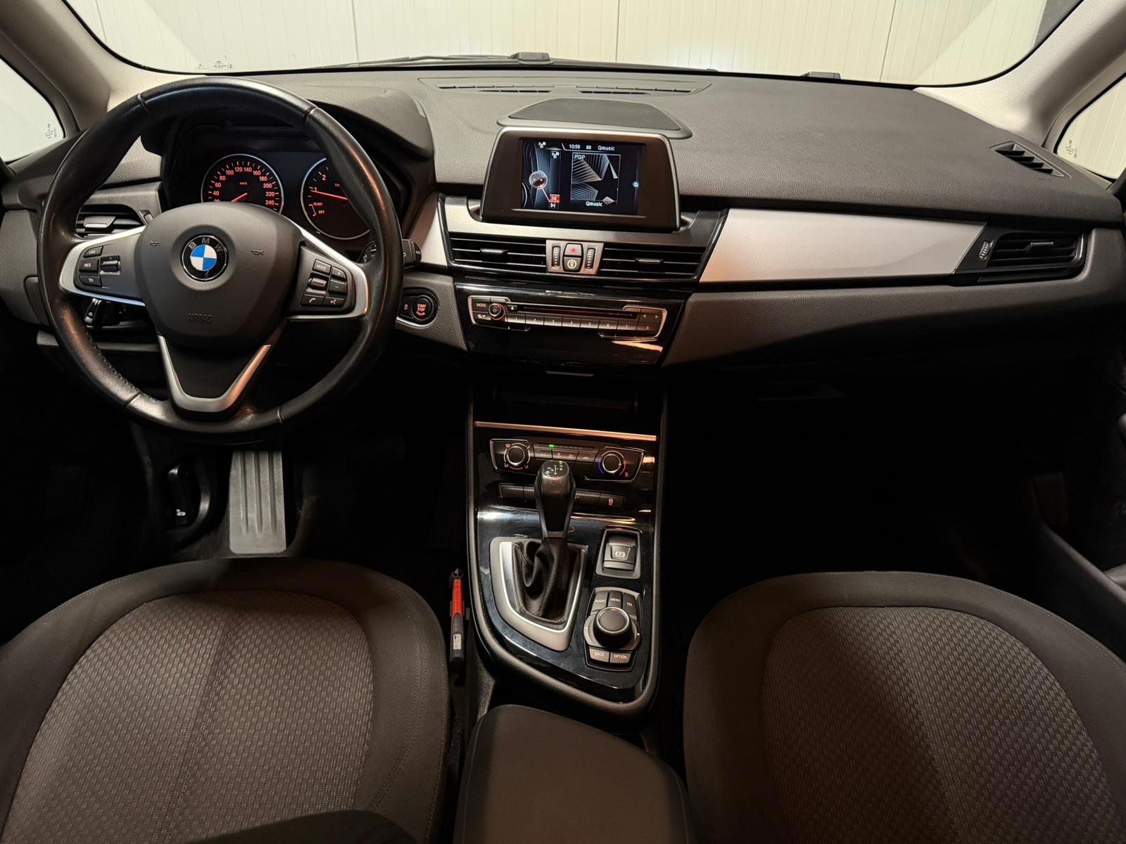 Foto van BMW 218i Active Tourer