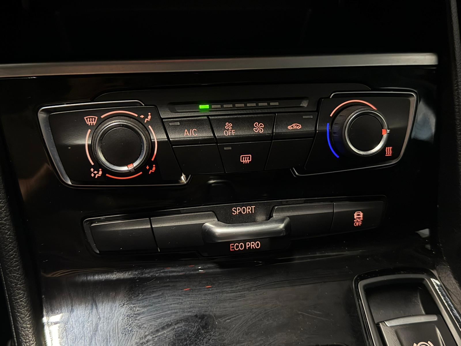Foto van BMW 218i Active Tourer