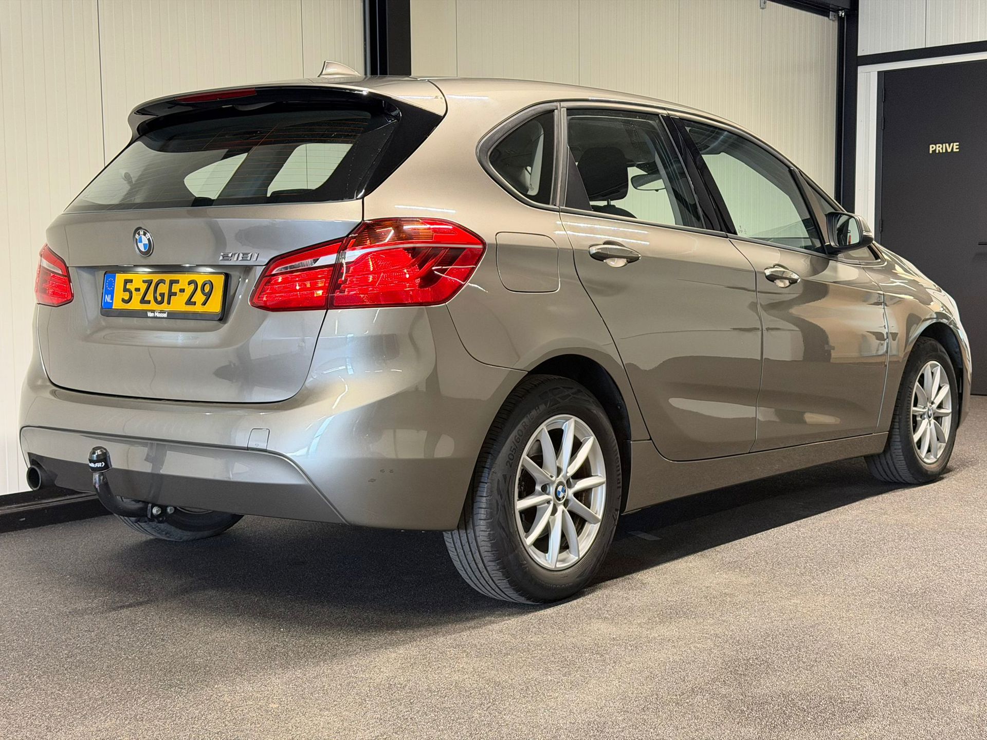 Foto van BMW 218i Active Tourer