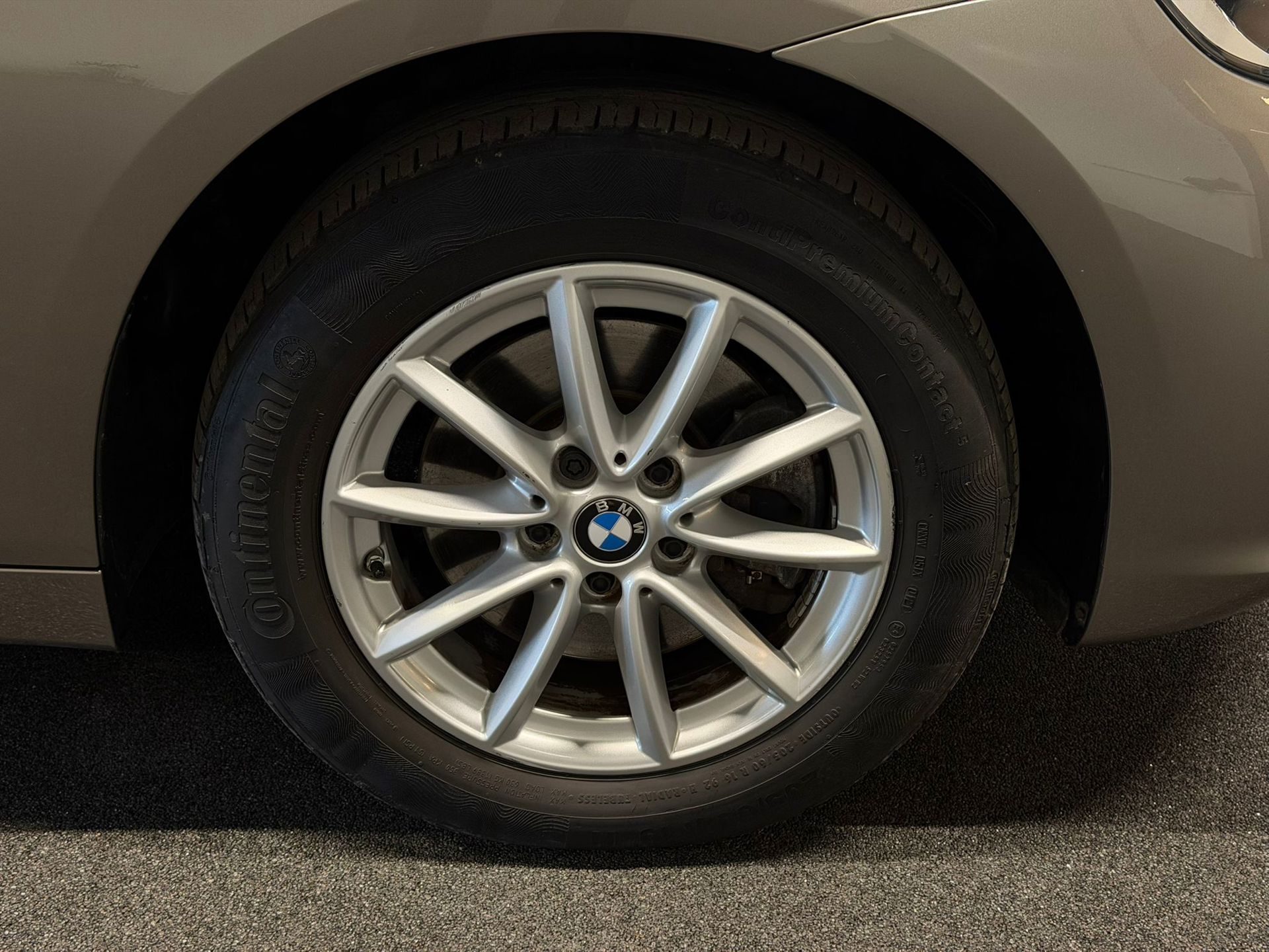 Foto van BMW 218i Active Tourer
