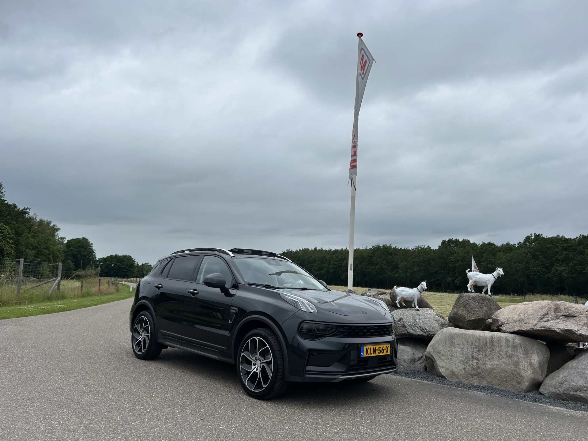 Foto van LYNK & Co 01
