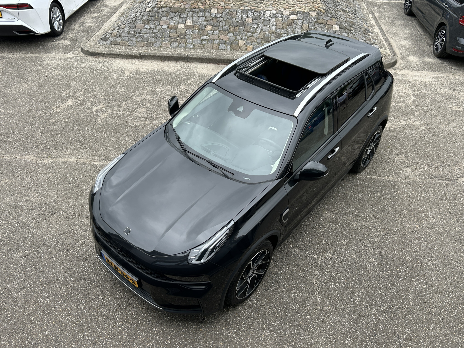 Foto van LYNK & Co 01