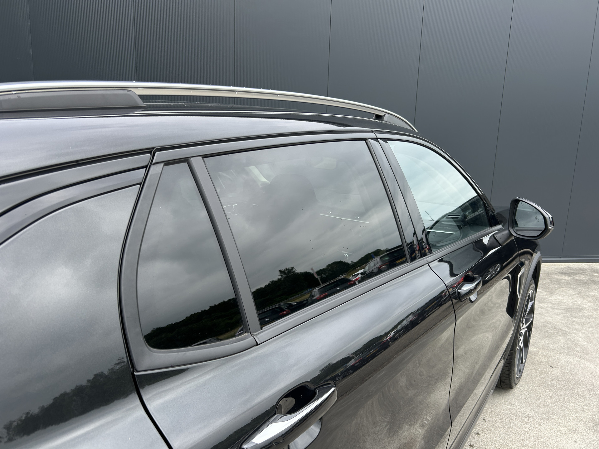 Foto van LYNK & Co 01