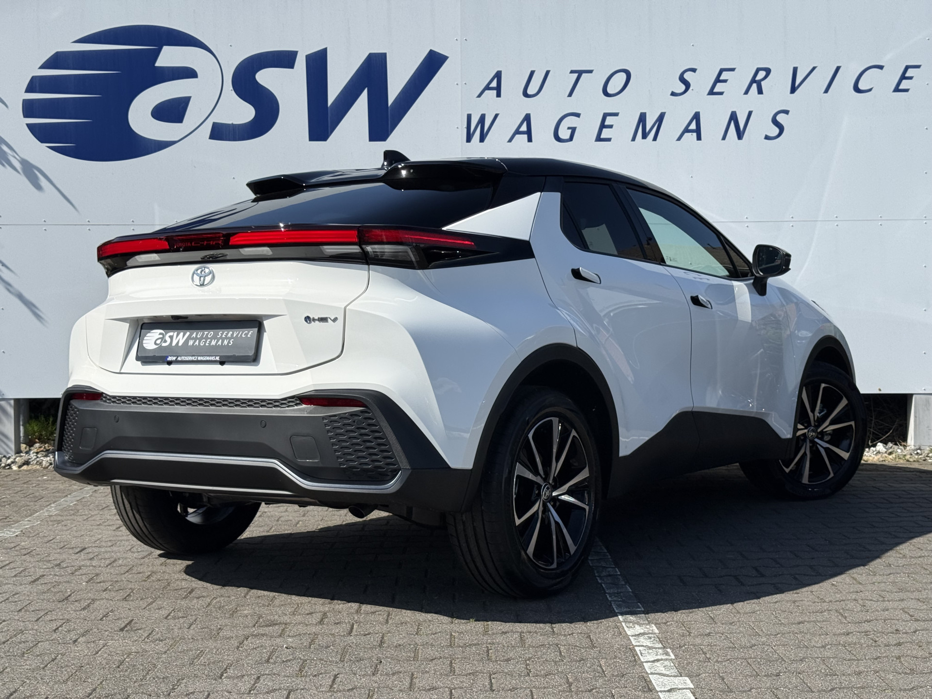Foto van Toyota C-hr