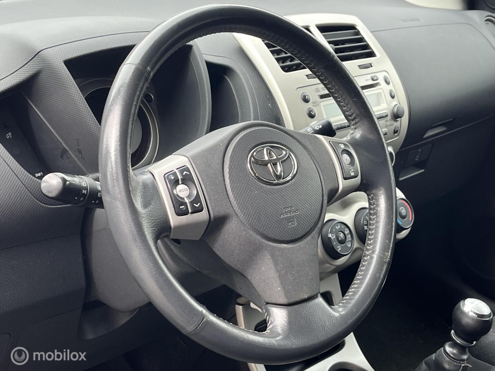 Foto van Toyota Toyota Urban Cruiser