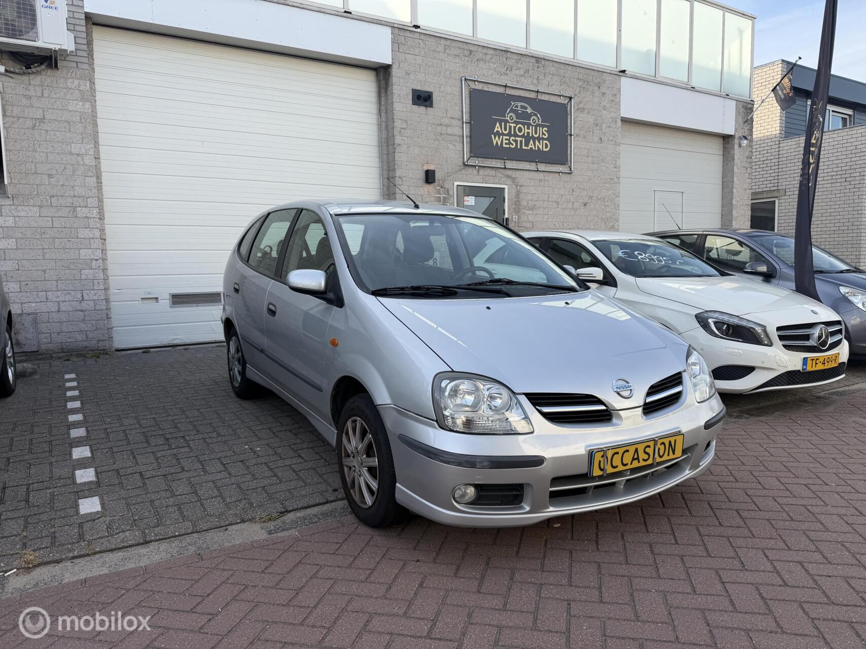 Nissan Nissan Almera Tino 1.8 2005 - voorkant