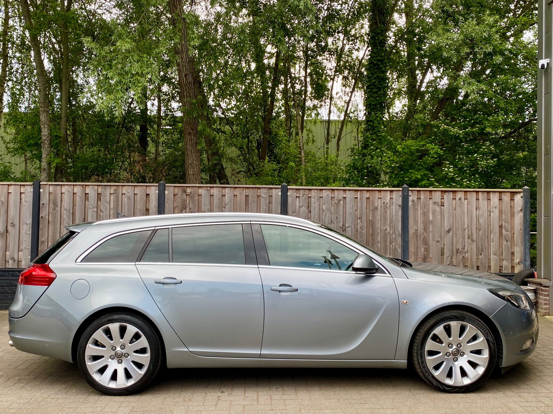 Foto van Opel Insignia Sports Tourer SW