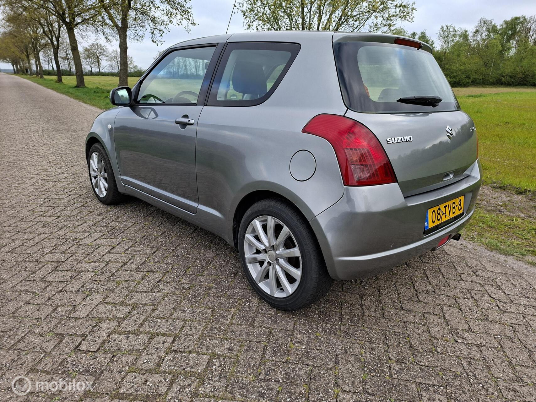 Foto van Suzuki Swift