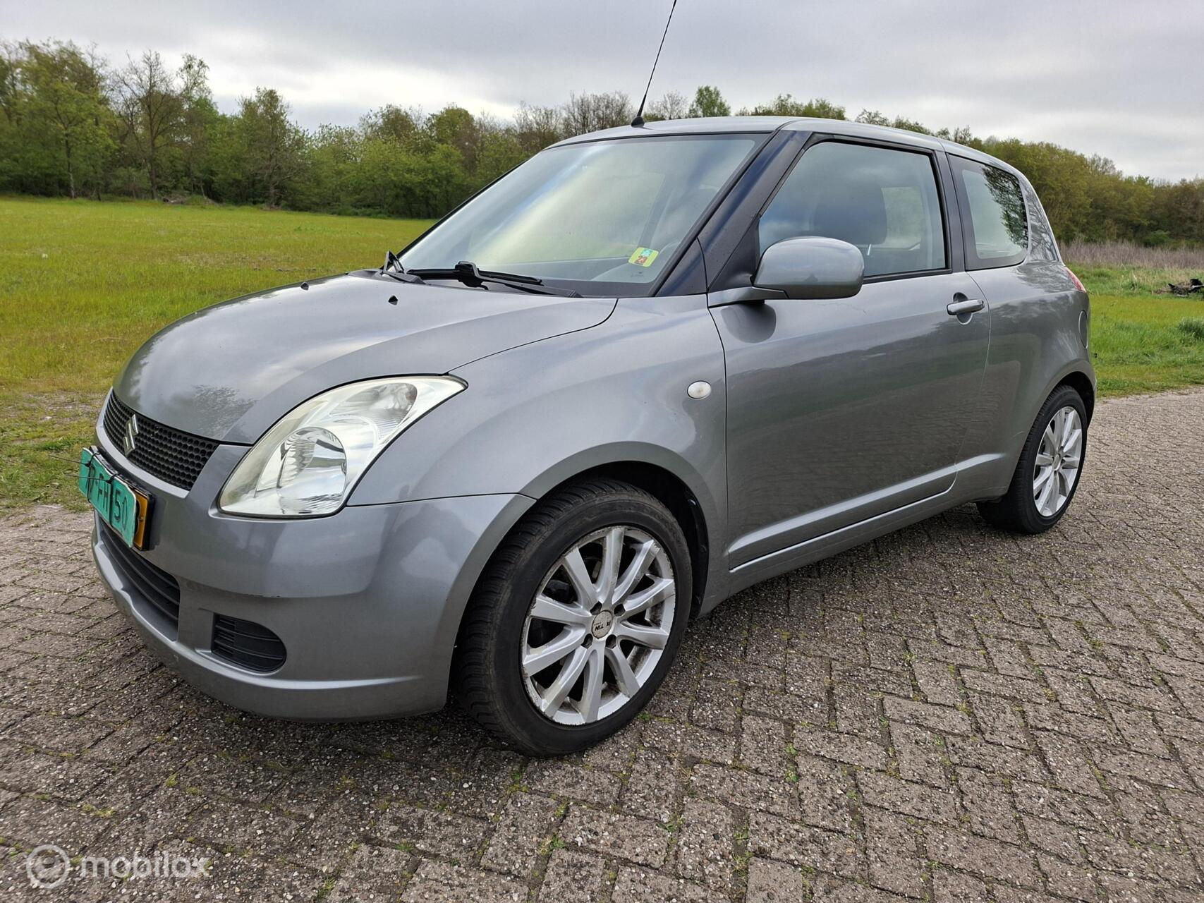 Foto van Suzuki Swift