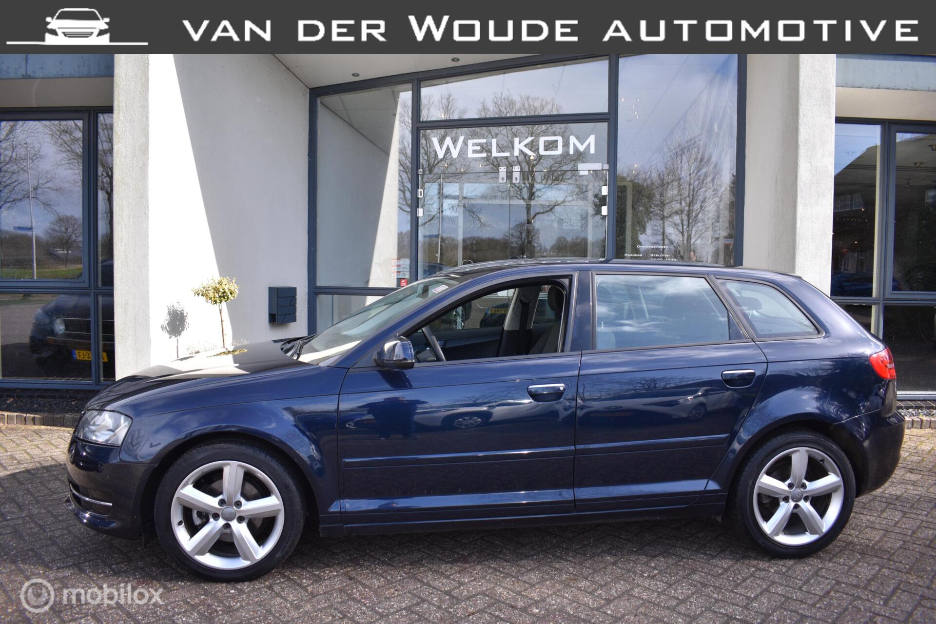 Audi Audi A3 1.6 TDI Attraction 2010|Airco|Cruise 2010 - voorkant