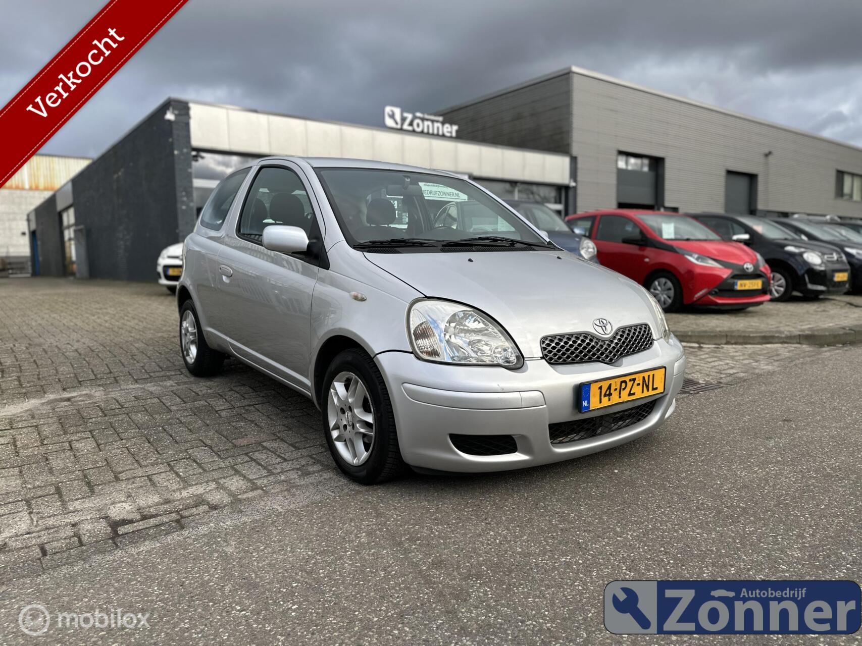 Toyota Yaris 1.3 VVT-i Sol 2005 - voorkant