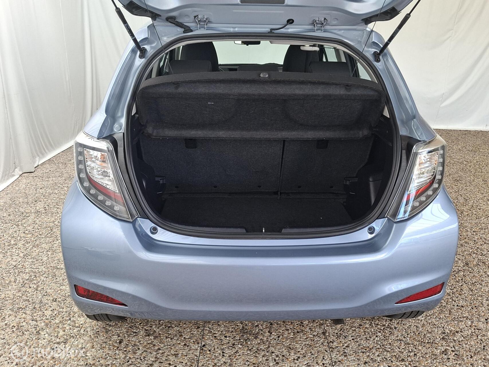 Foto van Toyota Toyota Yaris Hybrid