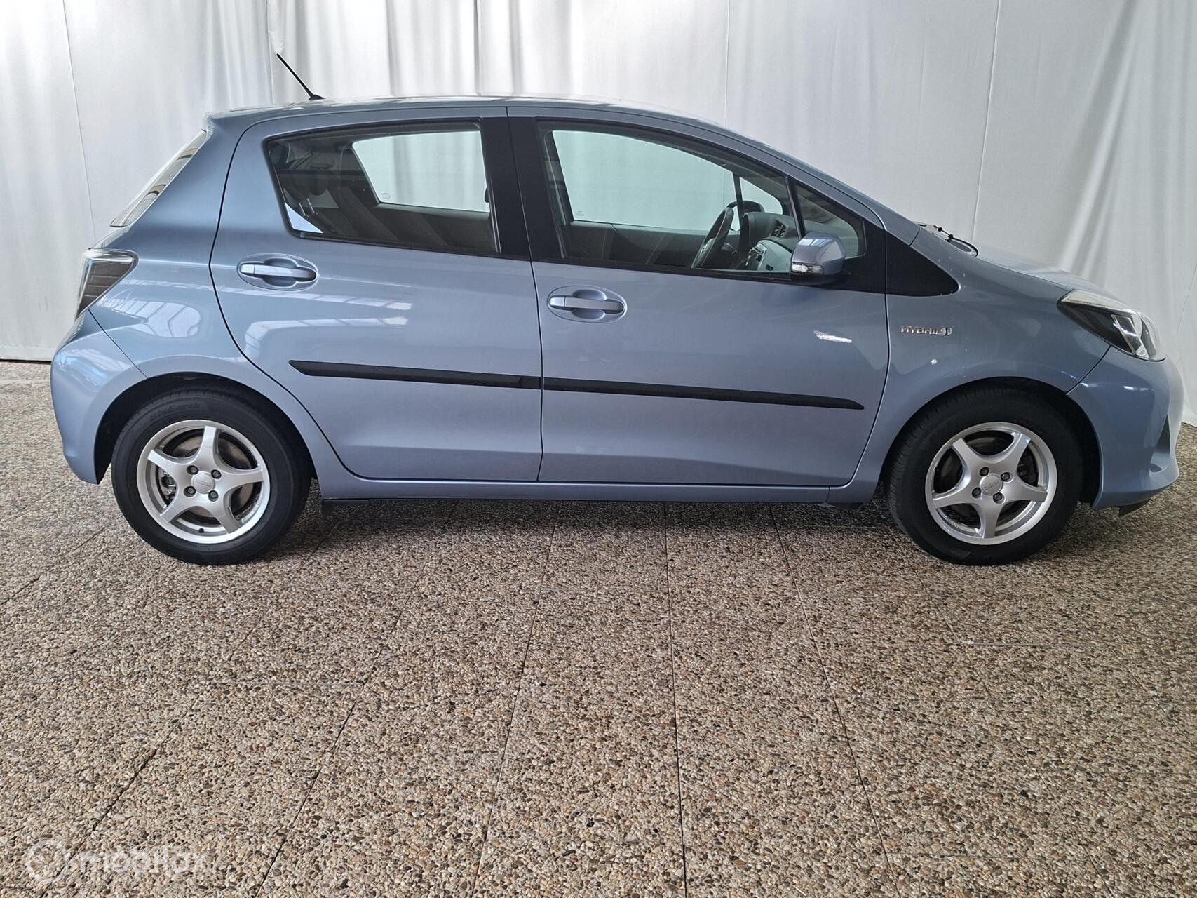 Foto van Toyota Toyota Yaris Hybrid