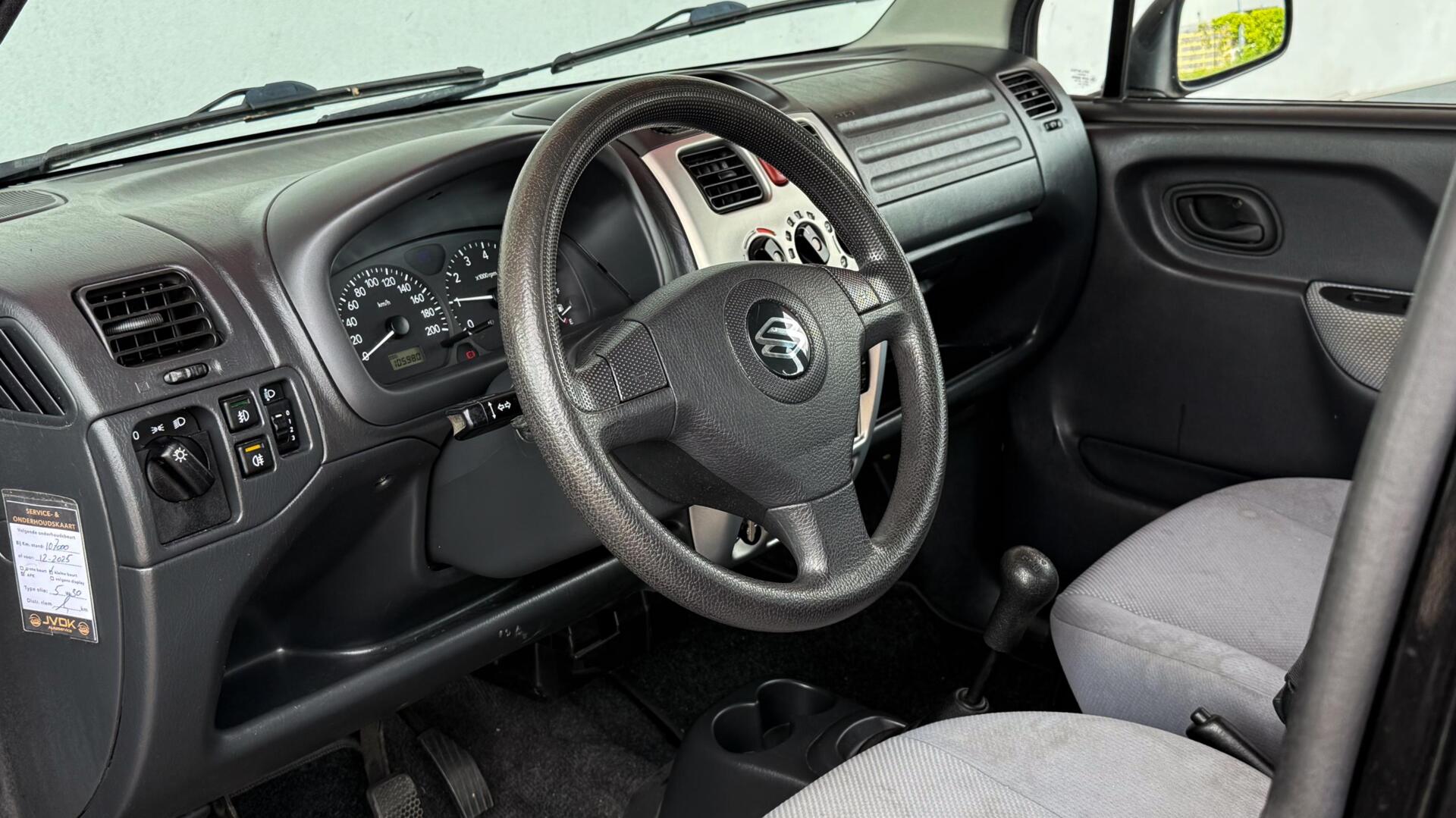 Foto van Suzuki Wagon R