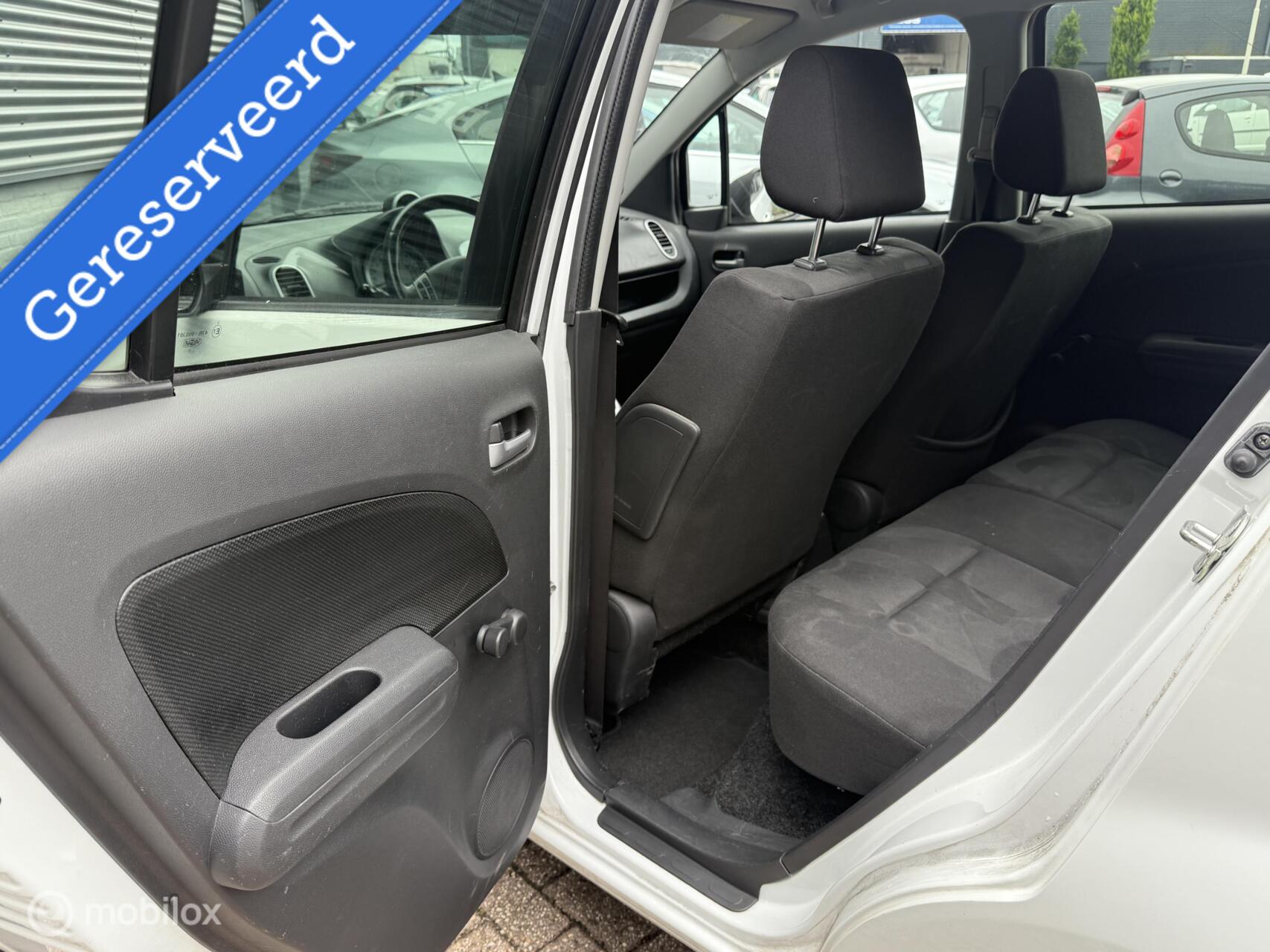 Foto van Opel Agila