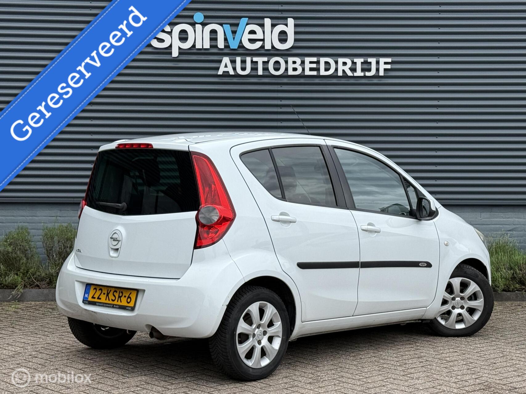 Foto van Opel Agila