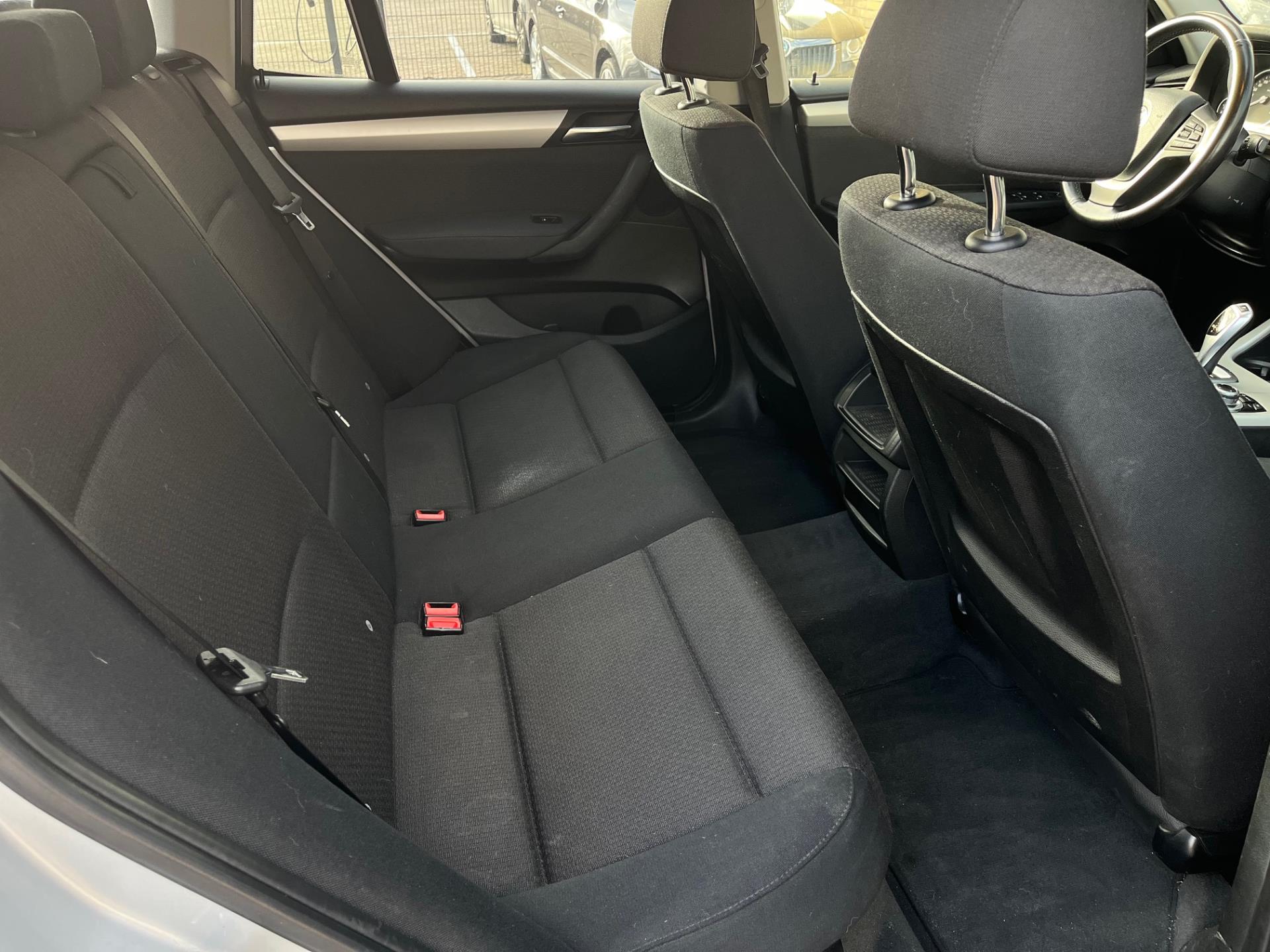 Foto van BMW X3 Xdrive28i