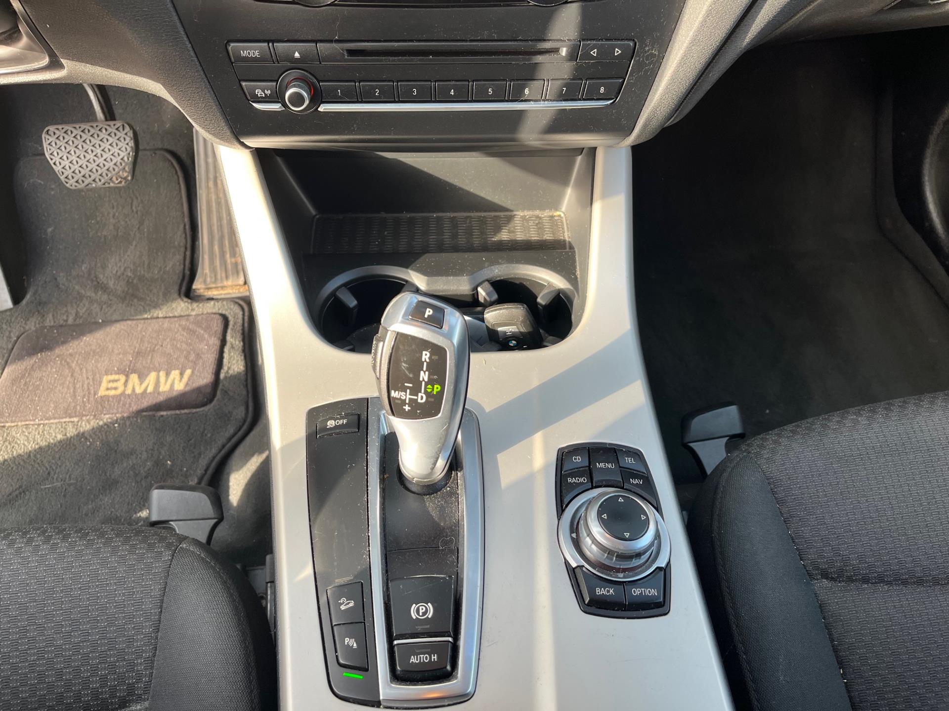 Foto van BMW X3 Xdrive28i
