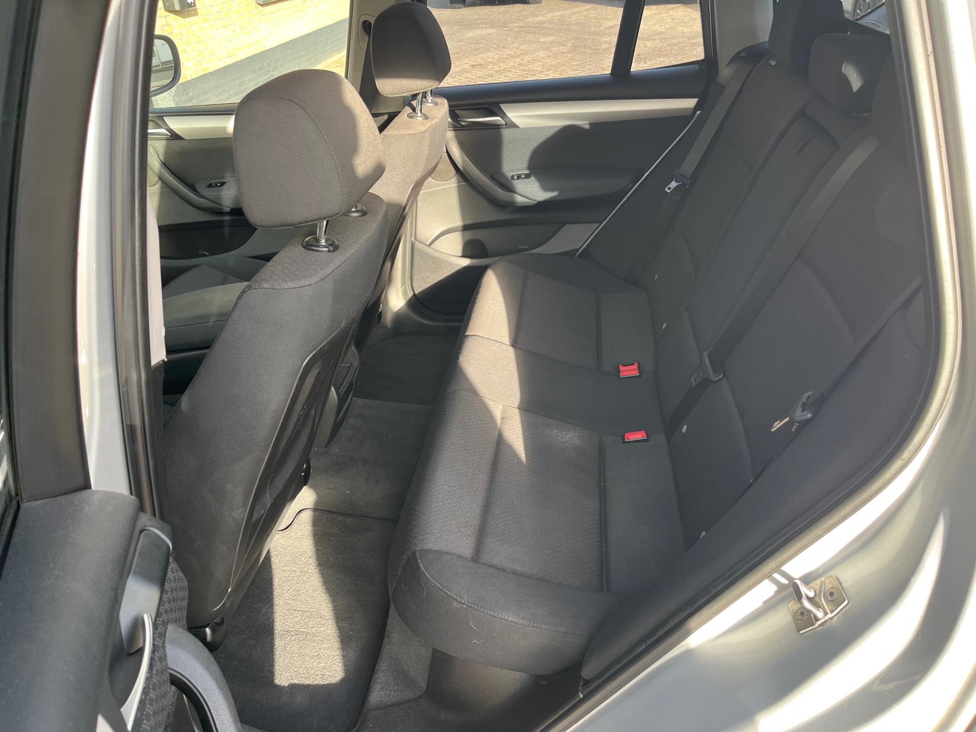 Foto van BMW X3 Xdrive28i