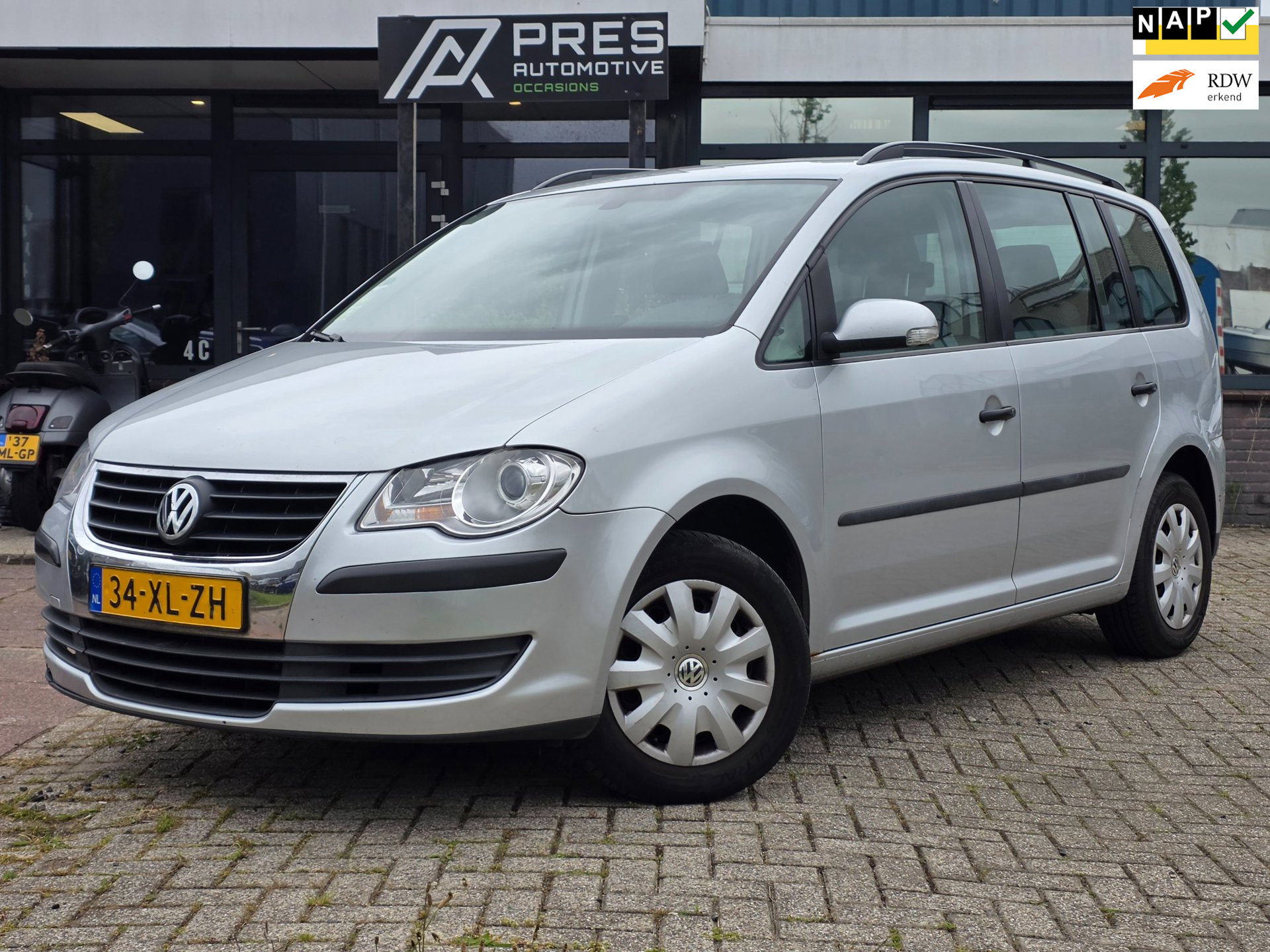 Foto van VOLKSWAGEN TOURAN