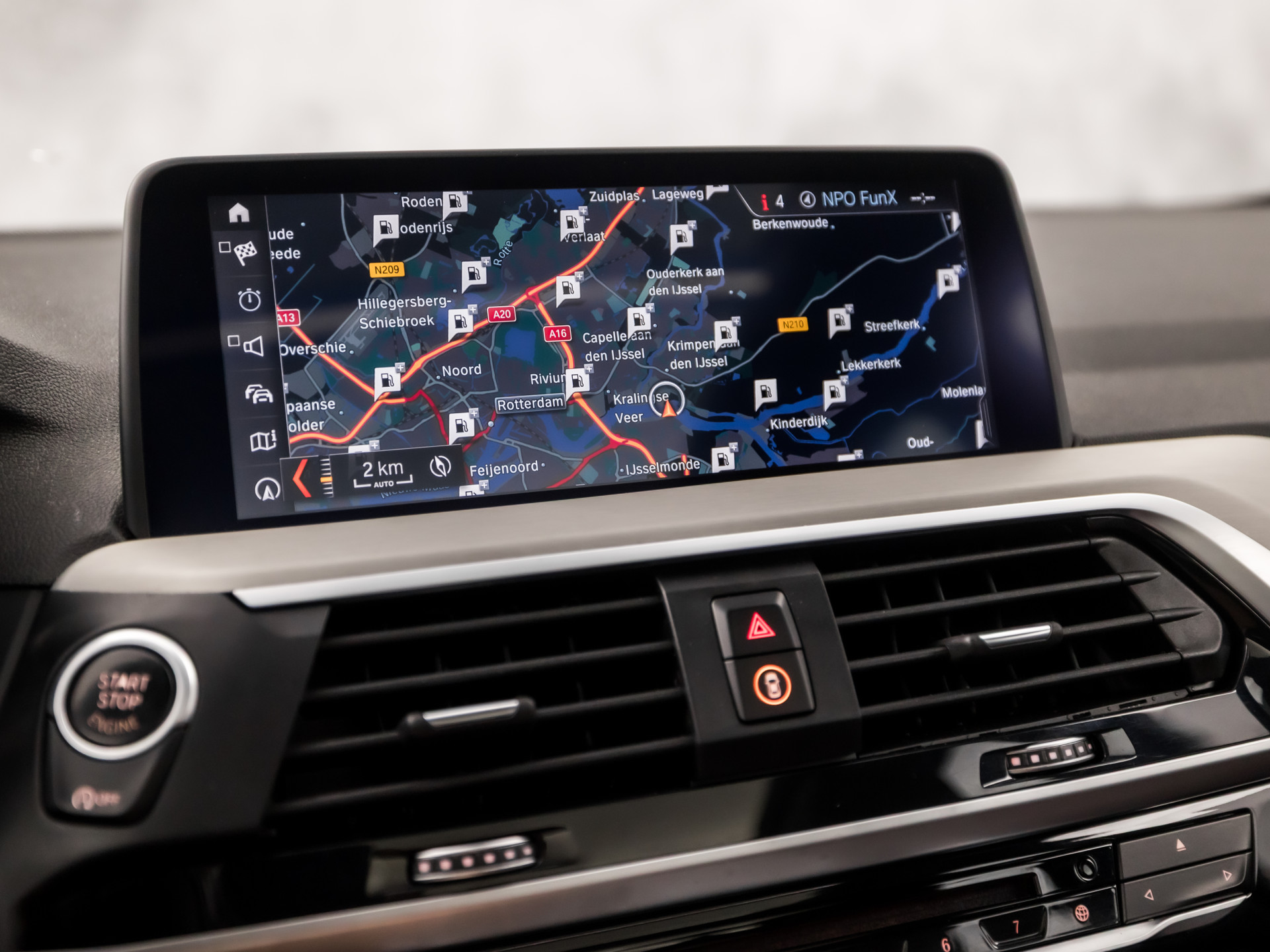 Foto van BMW X3 Xdrive20i