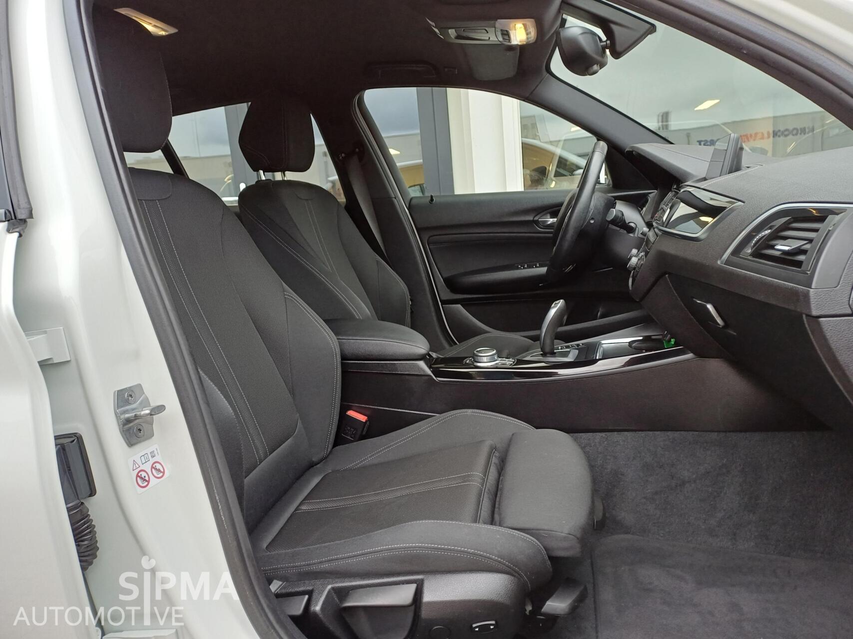 Foto van BMW 118i
