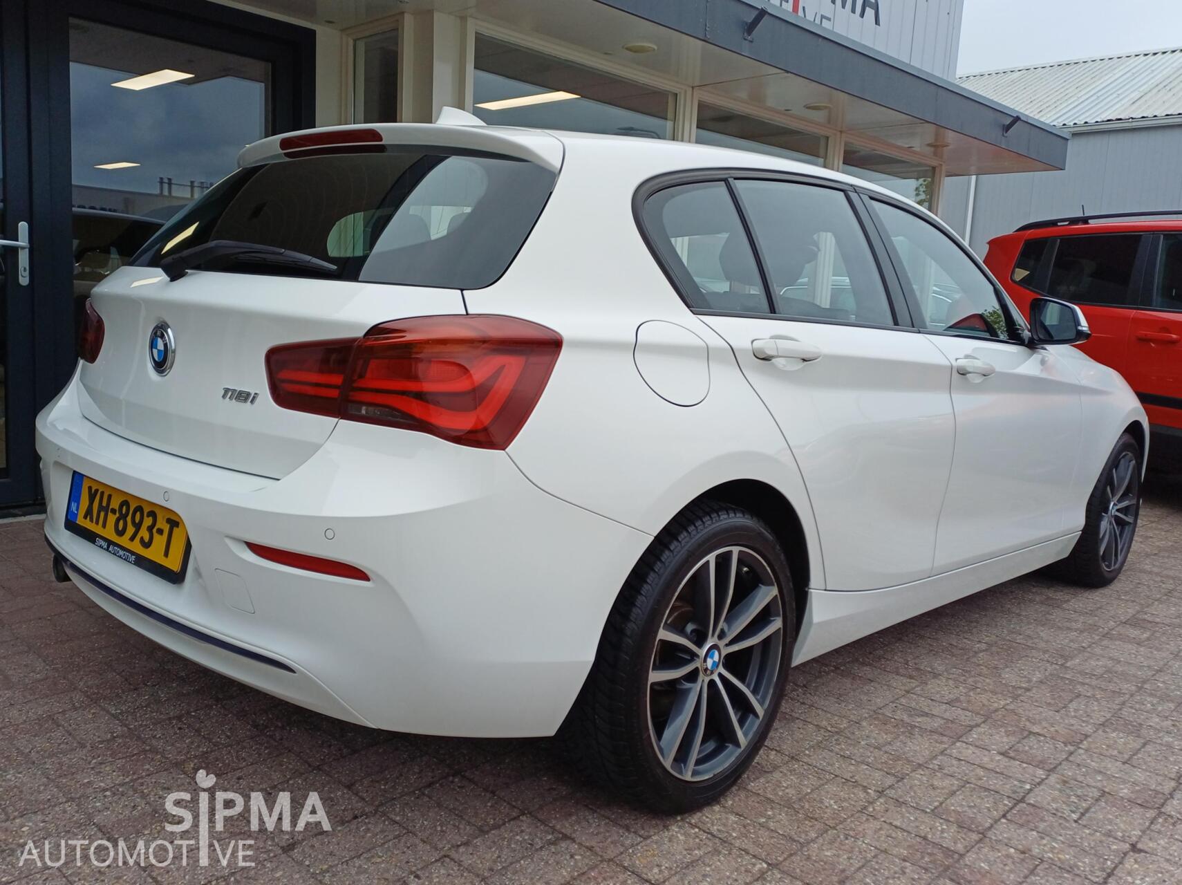 Foto van BMW 118i