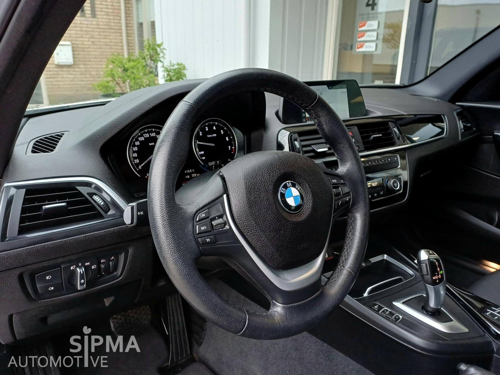 Foto van BMW 118i