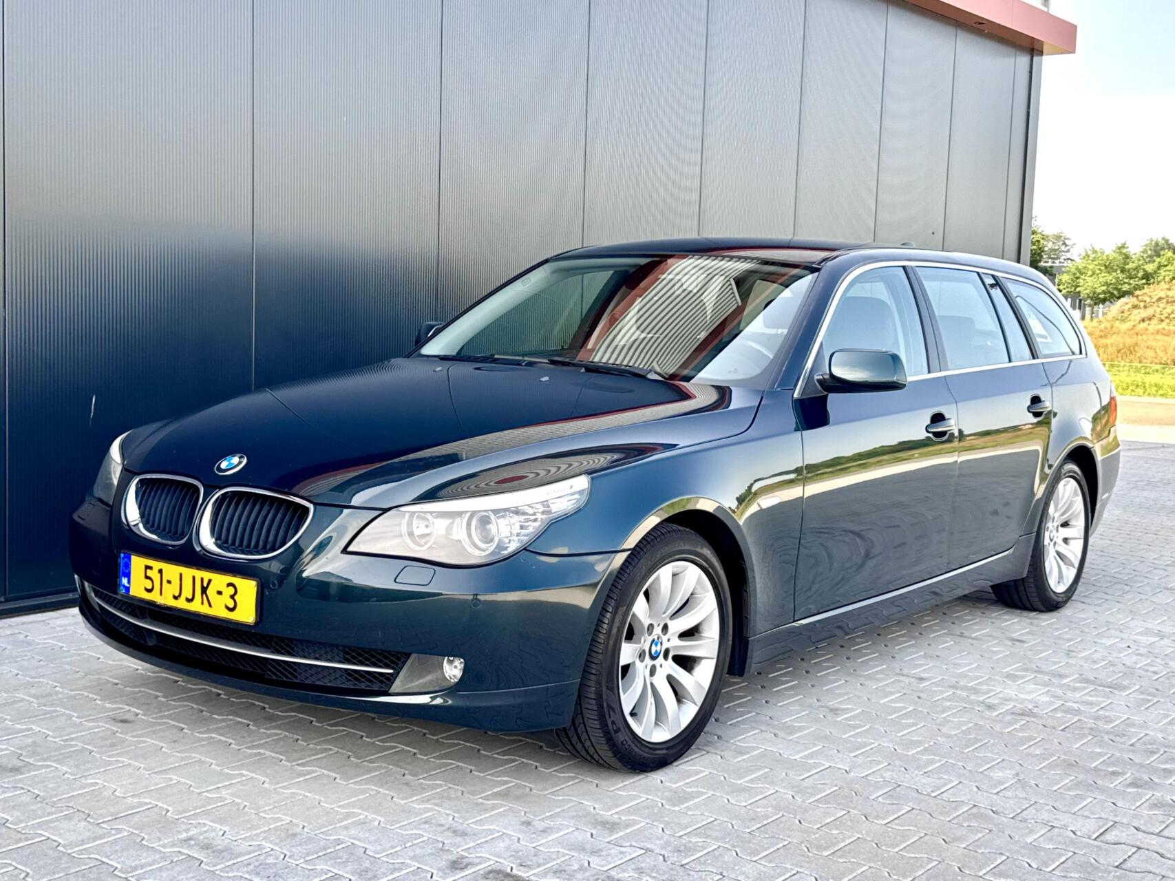 Foto van BMW 5ER REIHE