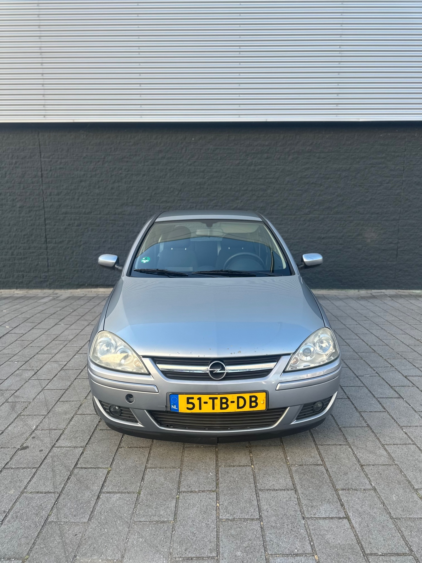 Opel Corsa-c 1.2-16V Silverline 2006 - voorkant