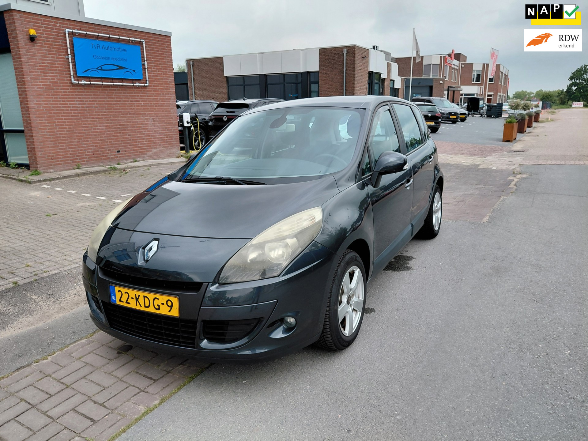Foto van RENAULT MEGANE SCENIC