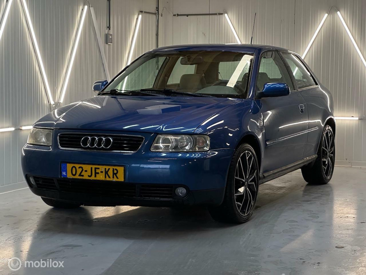 Audi A3 1.6 Ambiente | AIRCO | NAP | YOUNGTIMER | LMV 2002 - voorkant