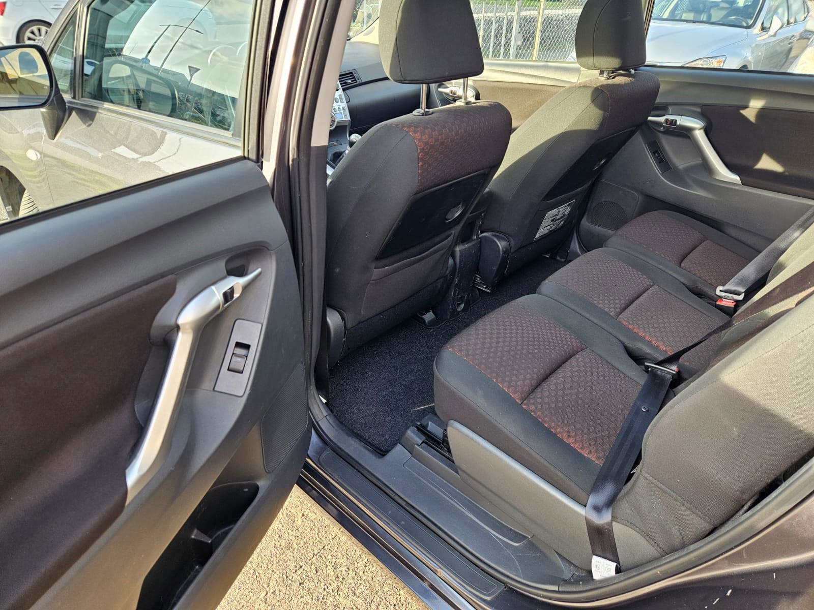 Foto van Toyota Toyota Verso