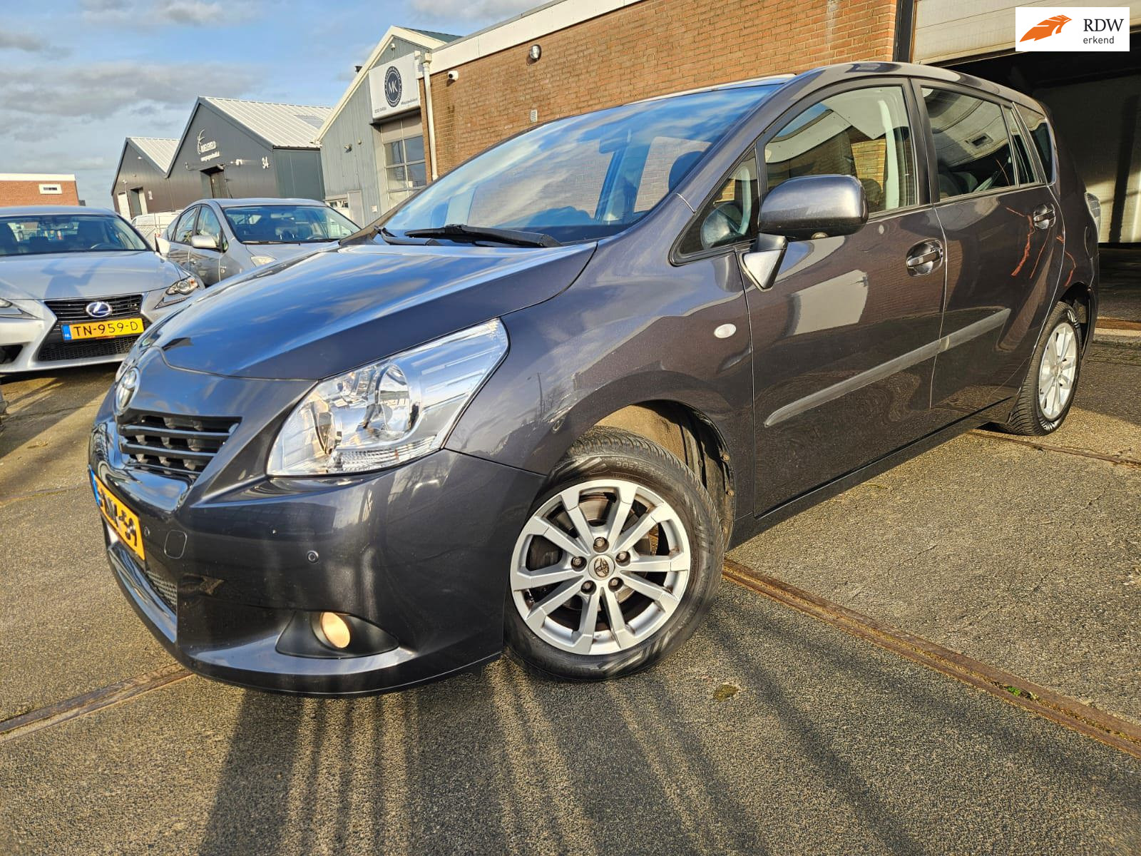 Toyota Toyota Verso 1.8 VVT-i Dynamic Business Trekhaak Panodak 2011 - voorkant