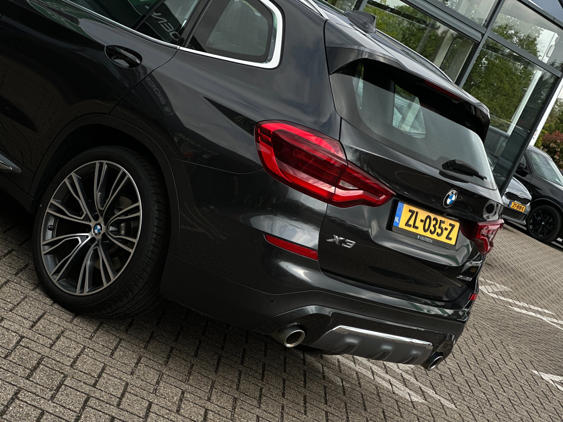Foto van BMW X3 Xdrive20i