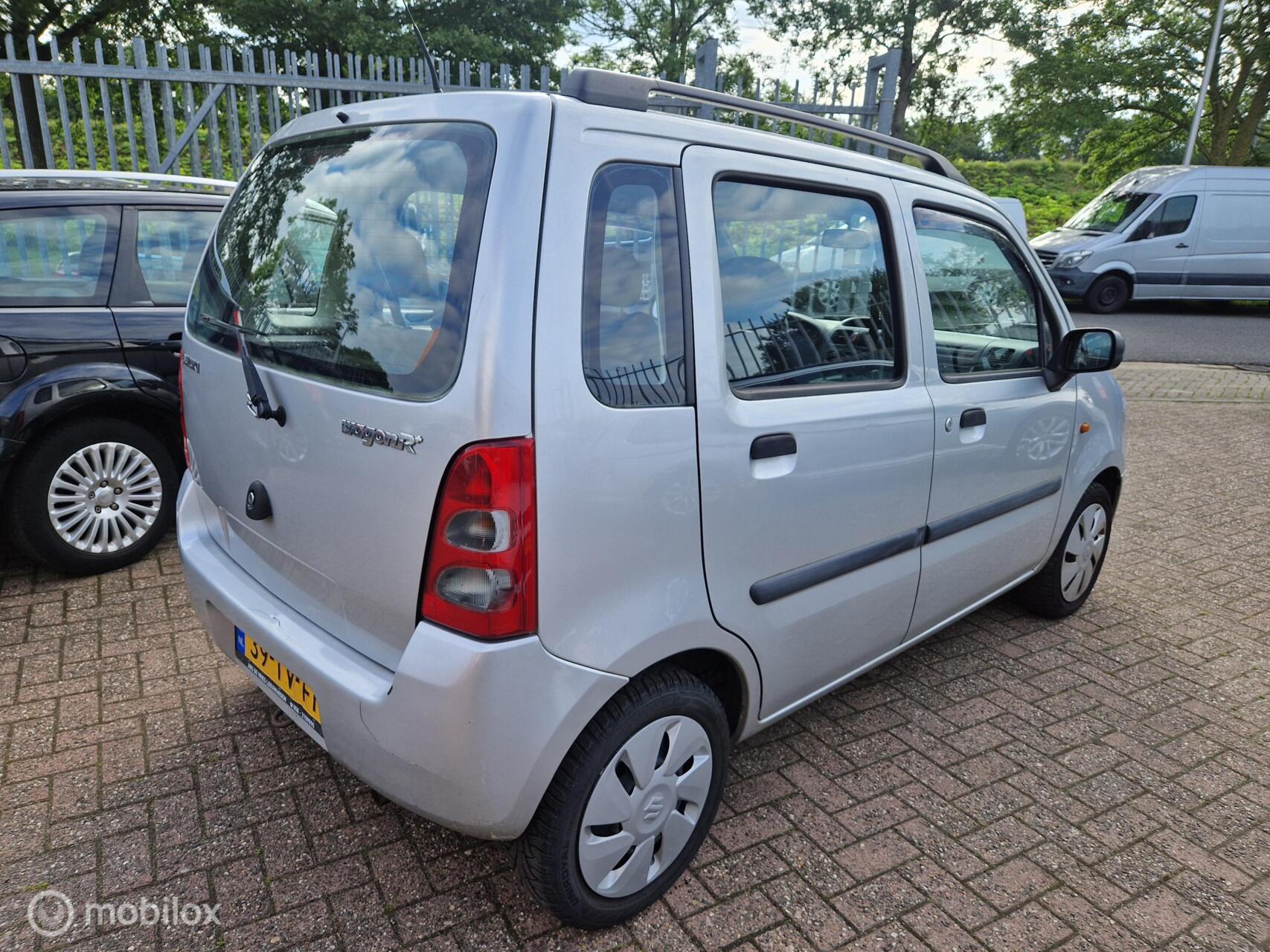 Foto van Suzuki Suzuki Wagon-r