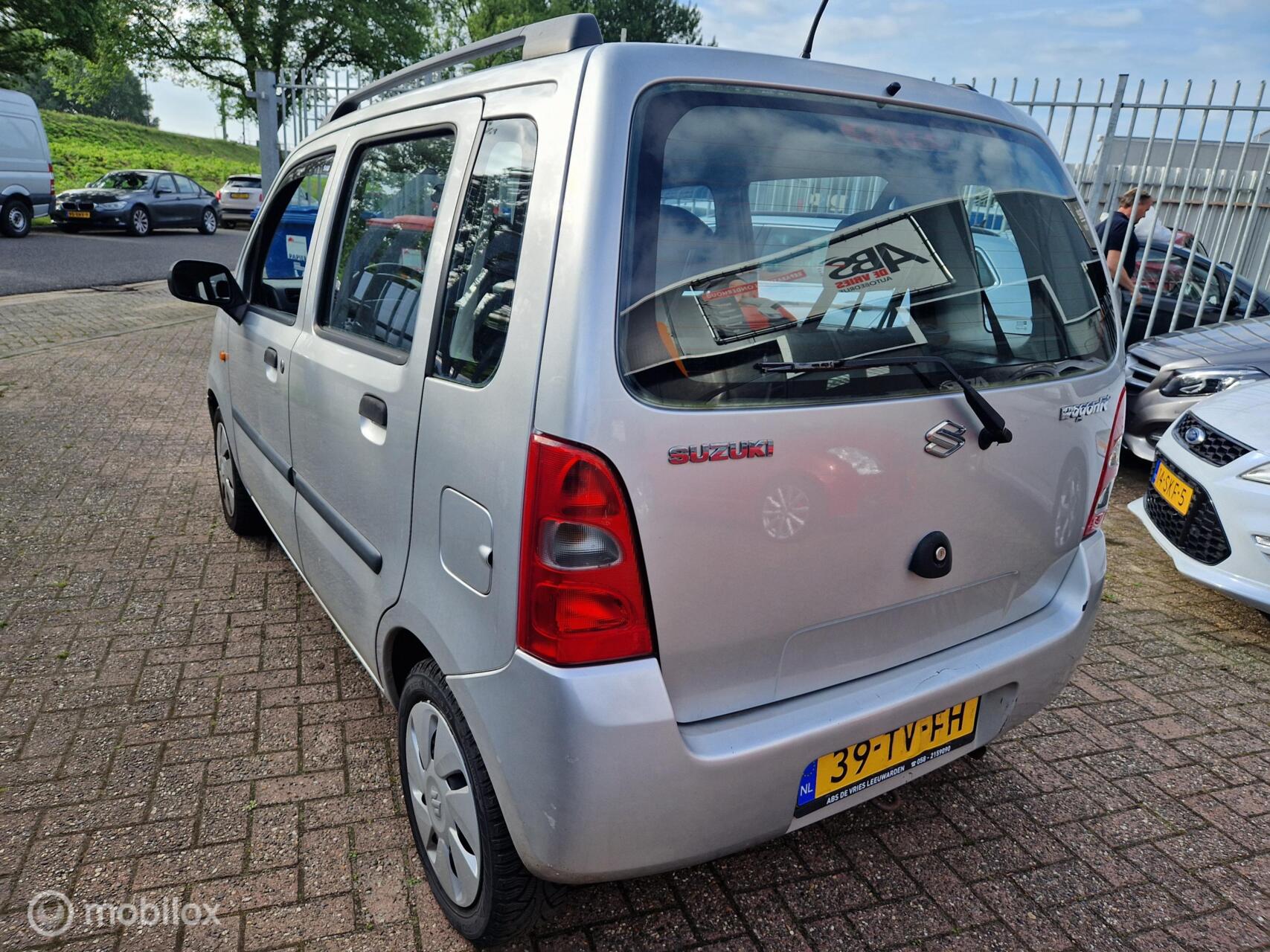 Foto van Suzuki Suzuki Wagon-r