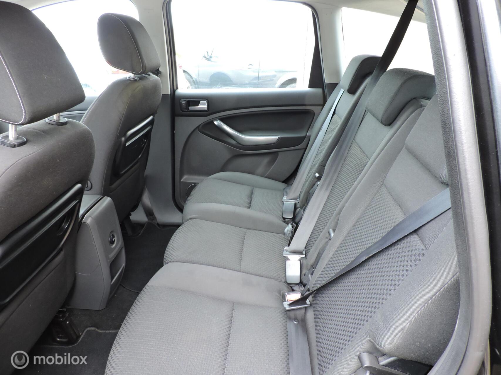 Foto van Ford C-max