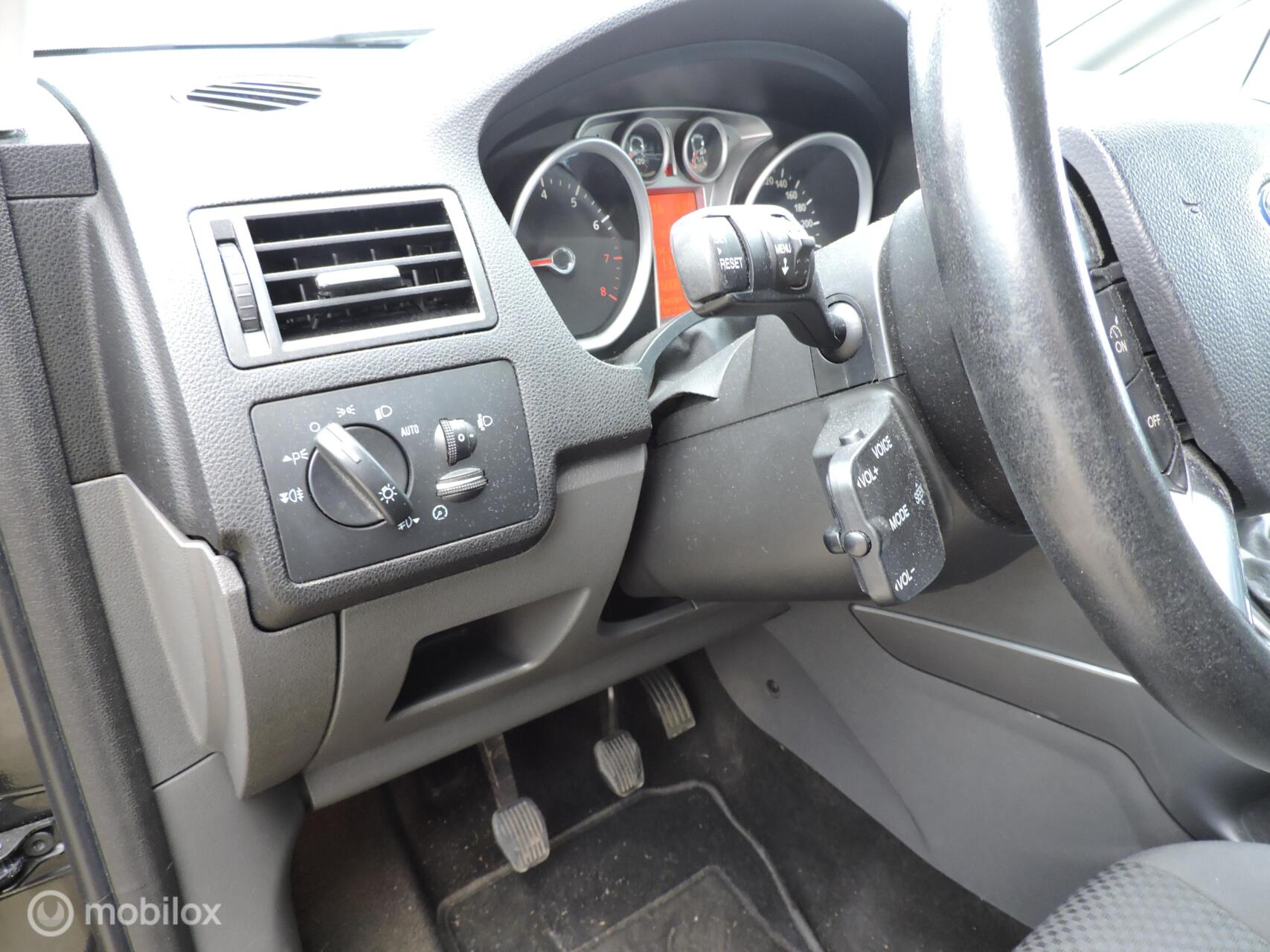 Foto van Ford C-max