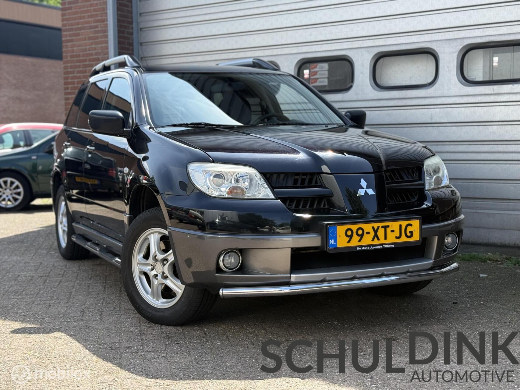 Foto van MITSUBISHI MITSUBISHI OUTLANDER
