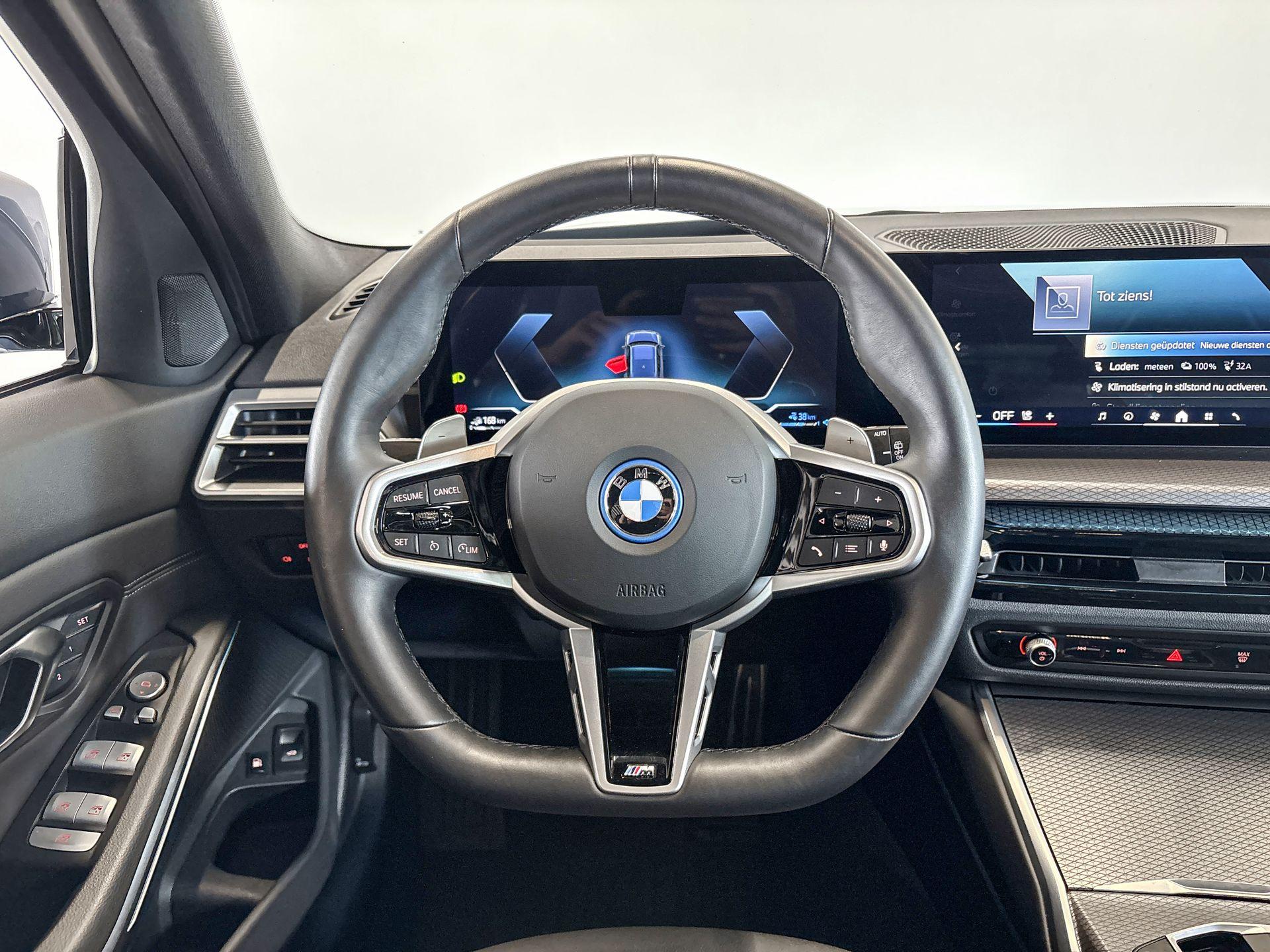 Foto van BMW 330e