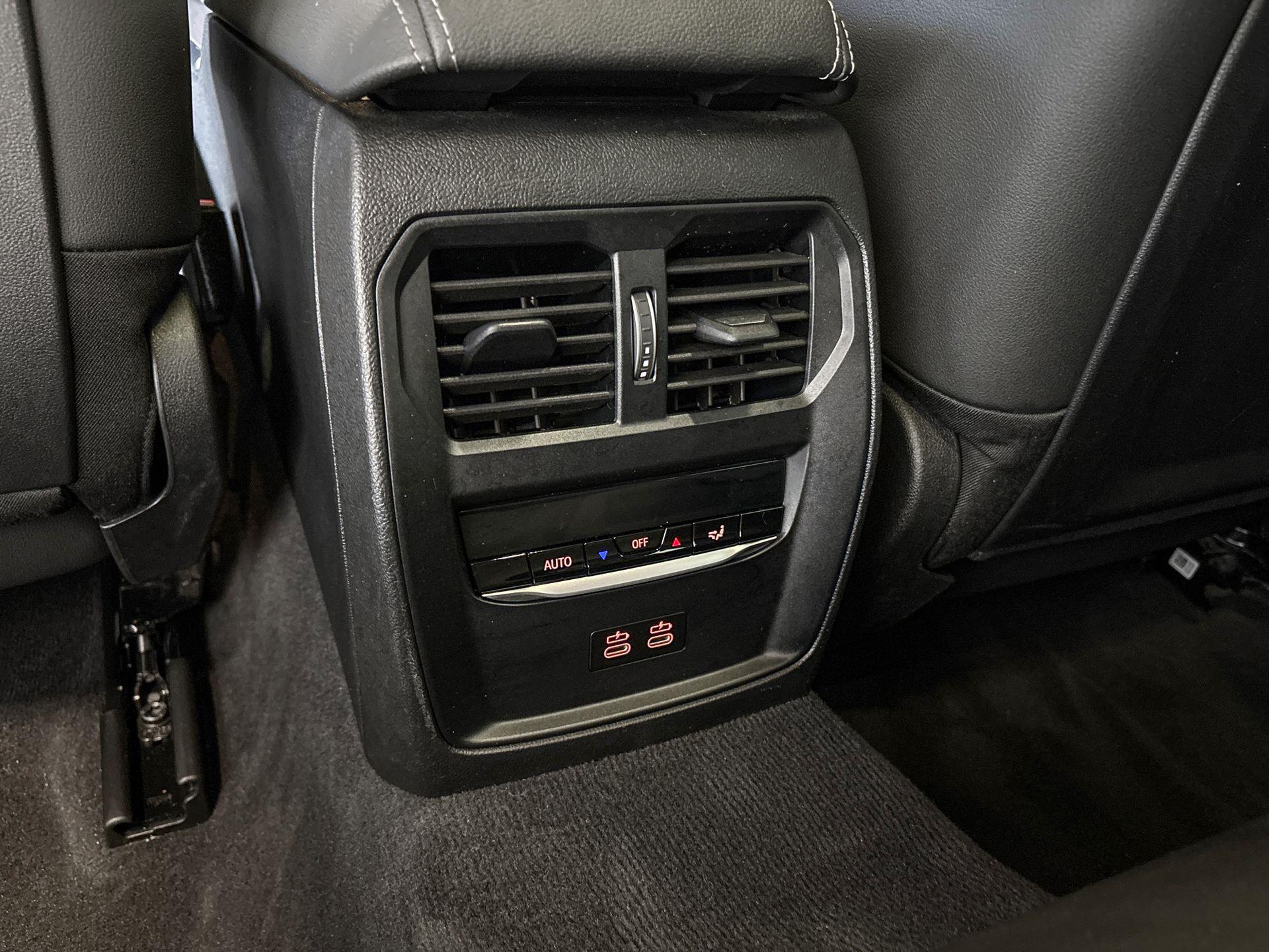 Foto van BMW 330e