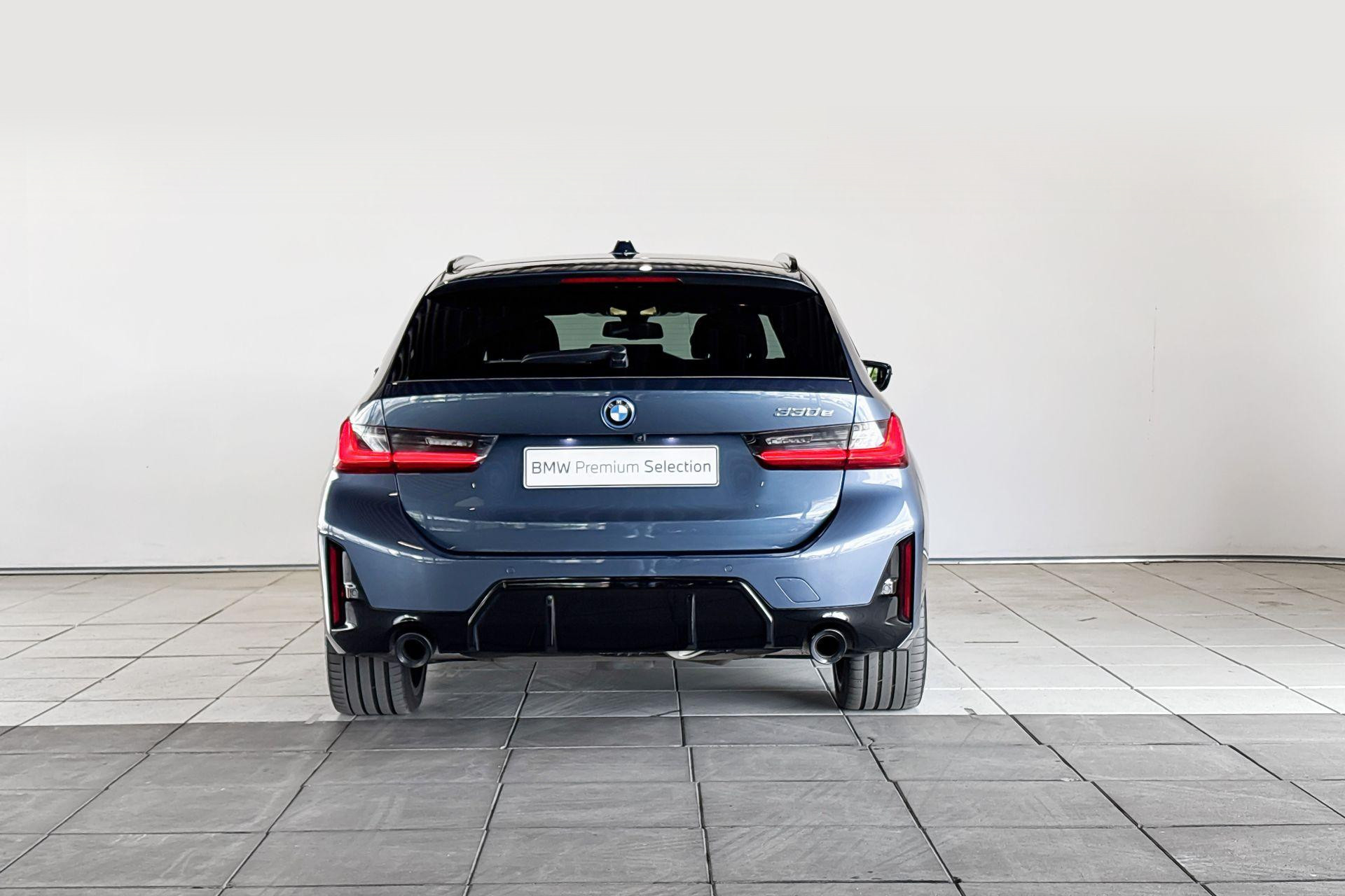 Foto van BMW 330e