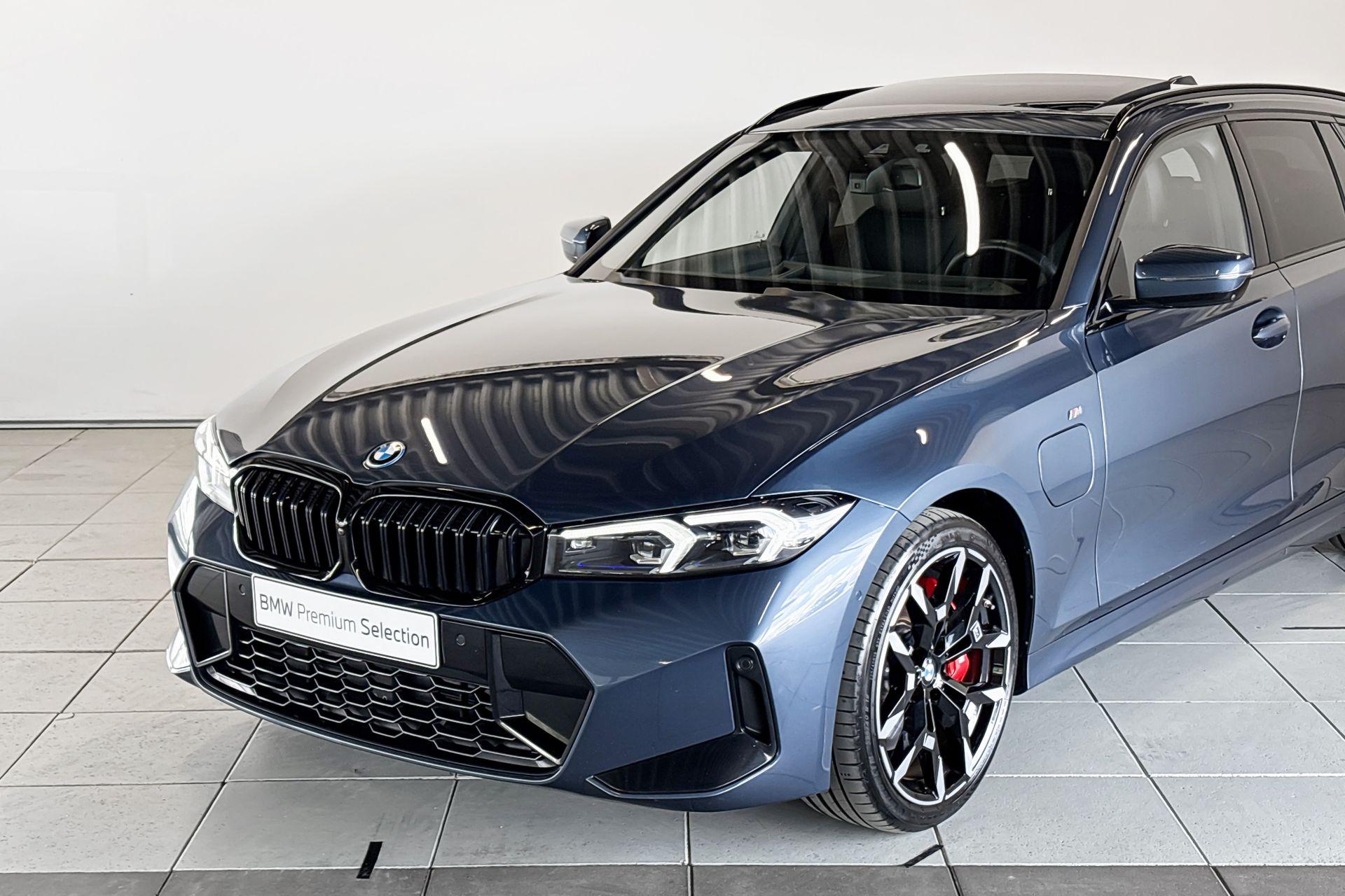 Foto van BMW 330e